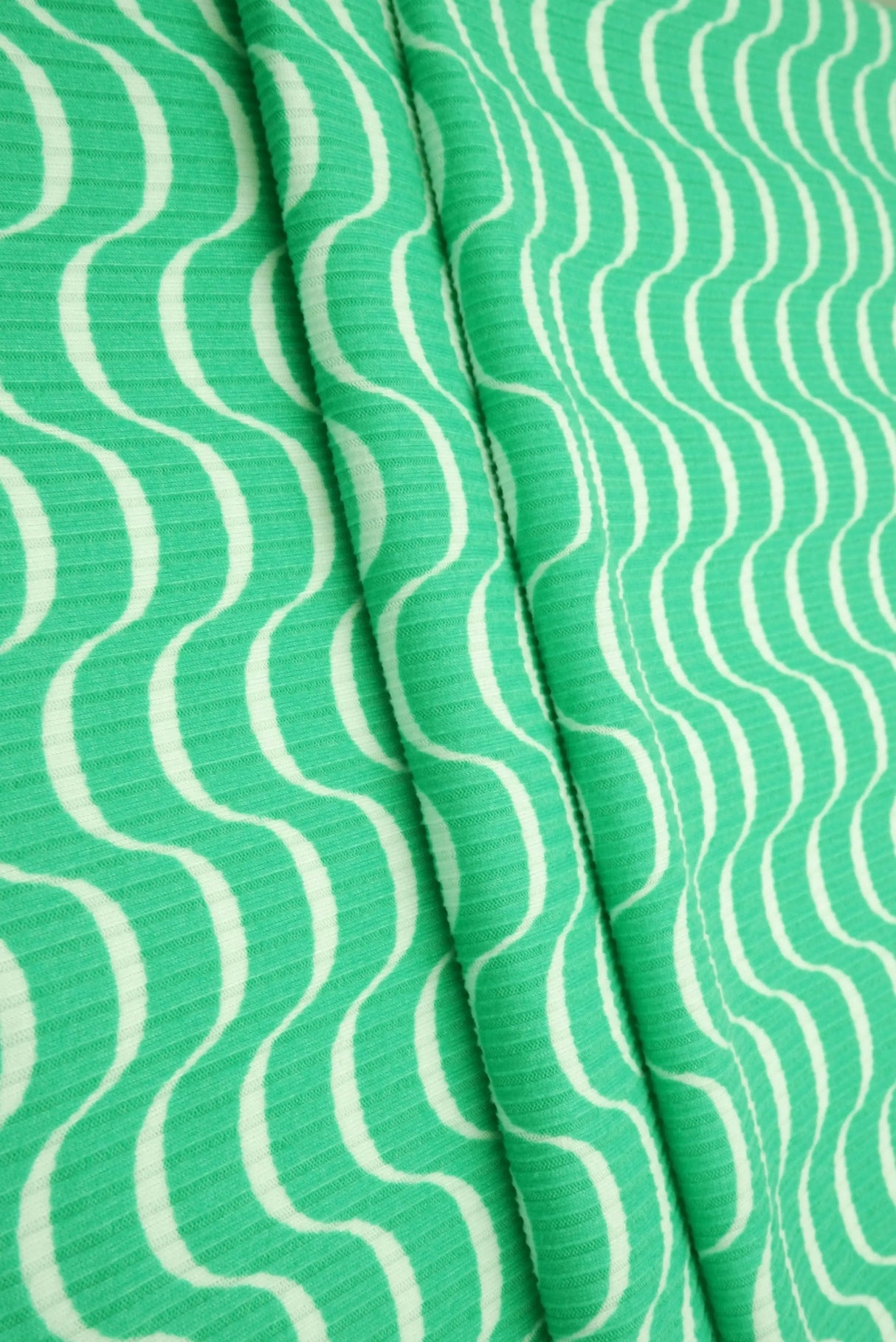 4x2 Yummy Rib Abstract Print Knit Soft & Lightweight Stretch Fabric, 58/60" Wide