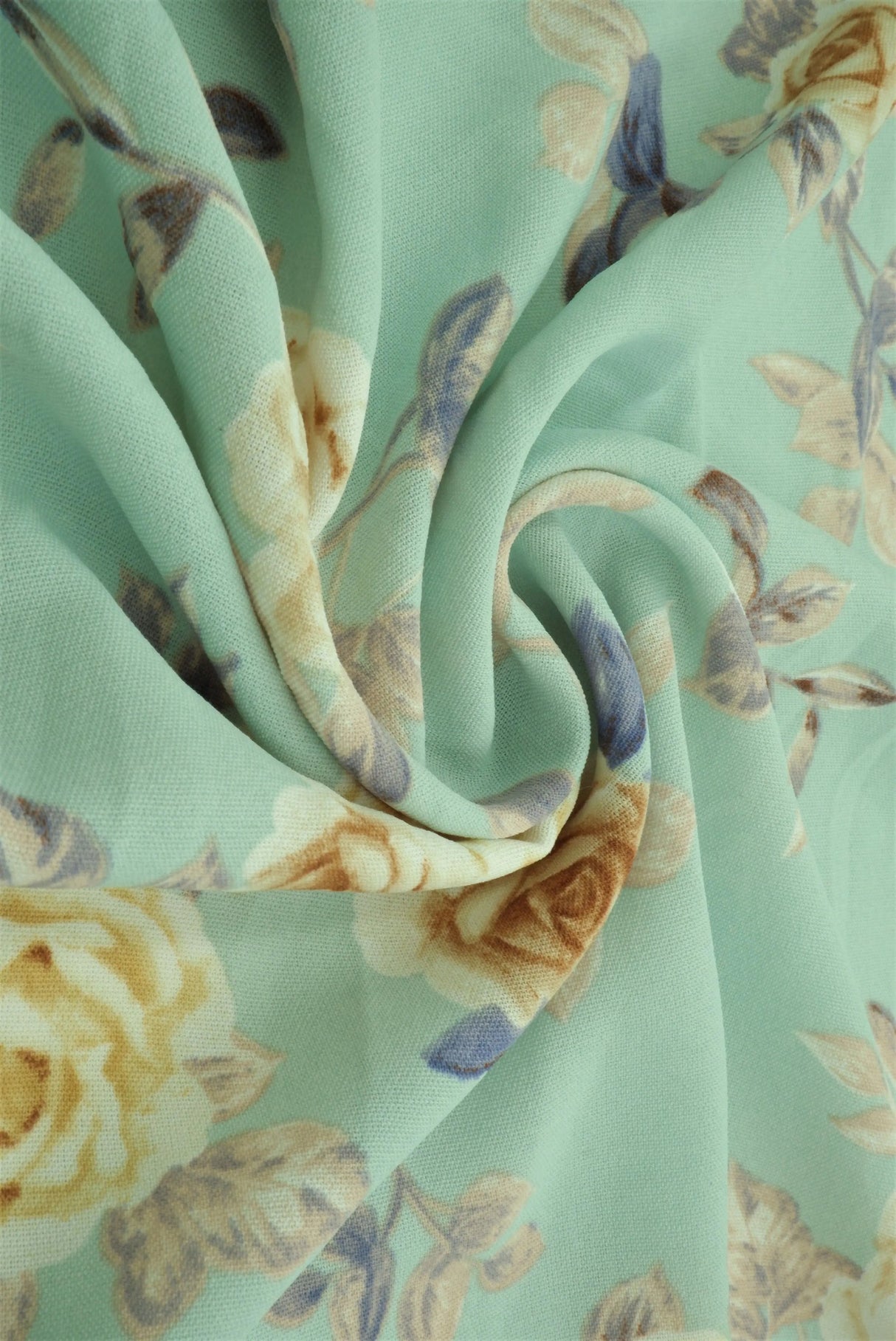 1 Yard 100% Polyester Cey Floral Print Fabric 58/59 Inches Wide