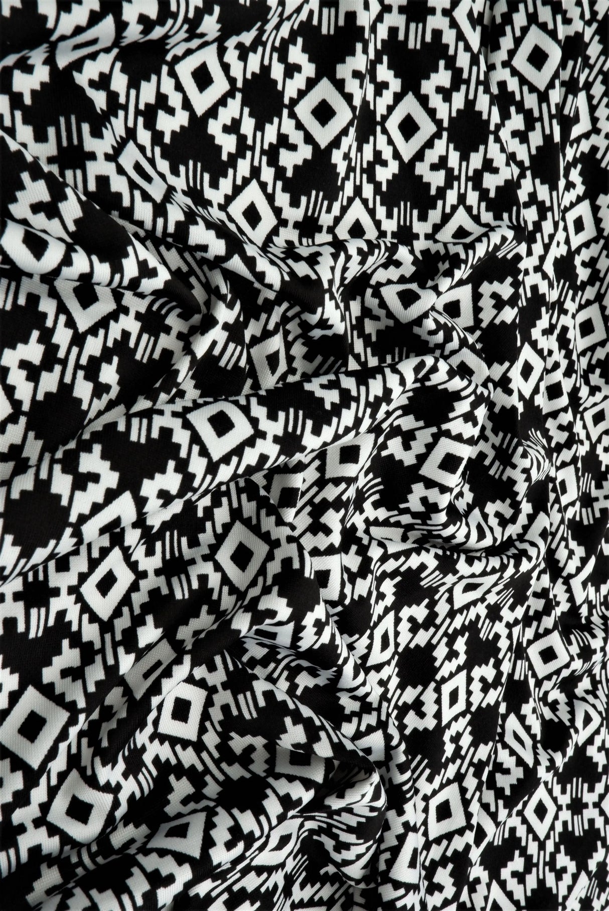 1 Yard DTY Geo Print Knit Fabric 180 GSM, 58/60'' Wide Polyester Spandex Blend