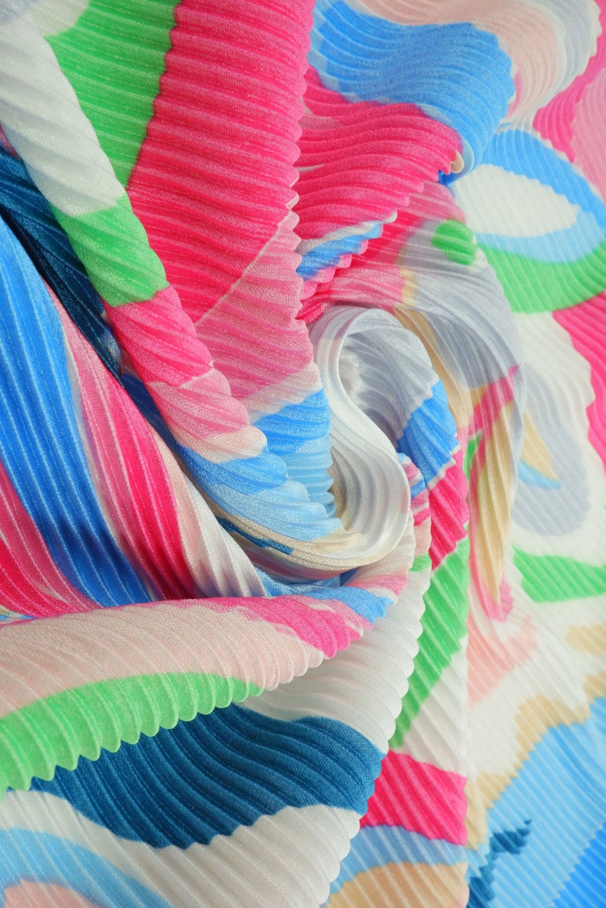 1 Yard Bodre Pleated Pucci Floral Knit Fabric 150 GSM, 58/59'' Wide 100% Polyester Fuchsia Multi