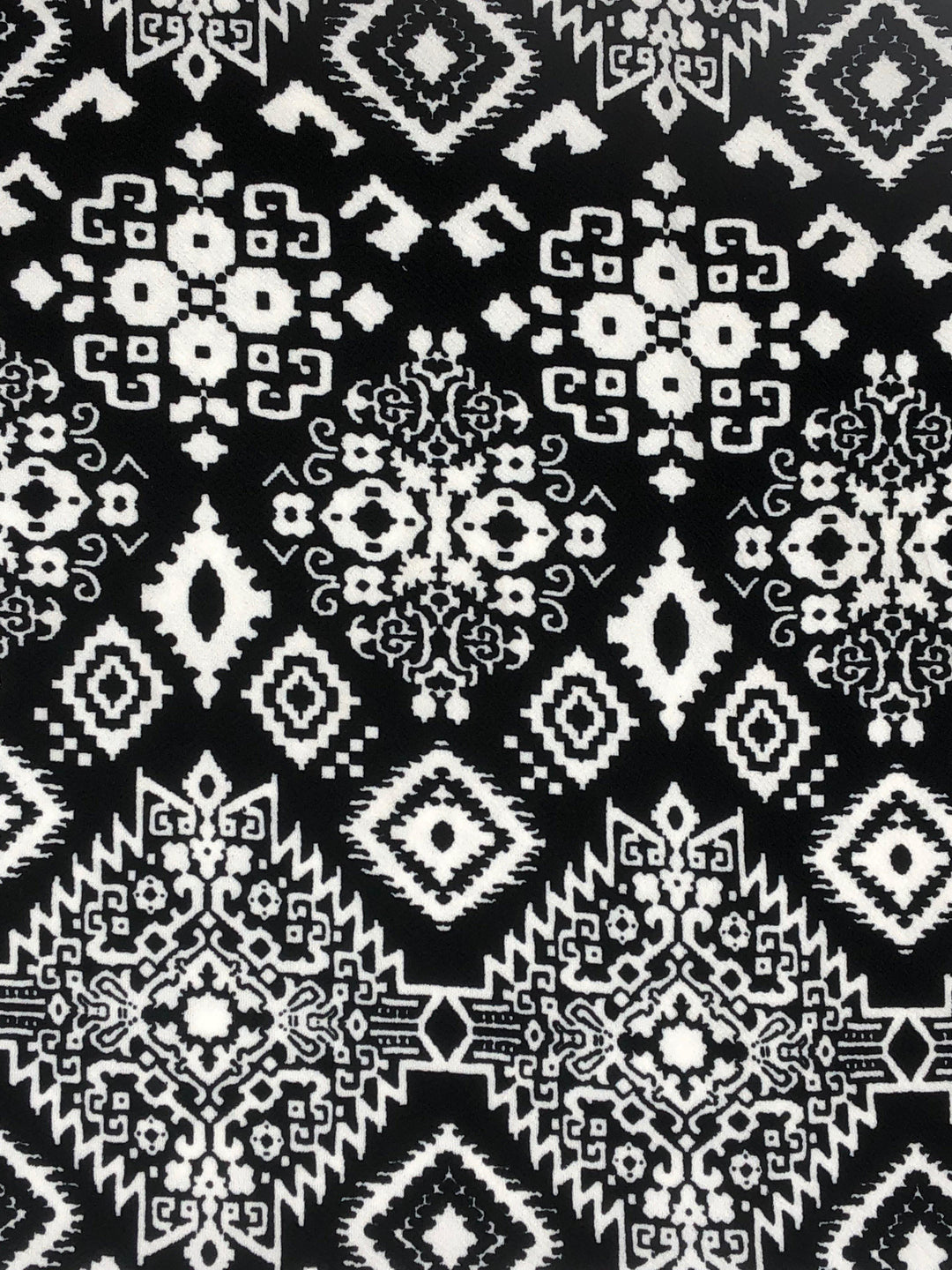 1 Yard Li
verpool Knit Geometric Print Fabric Stylish, Stretchy, and Versatile 60 Inches Wide