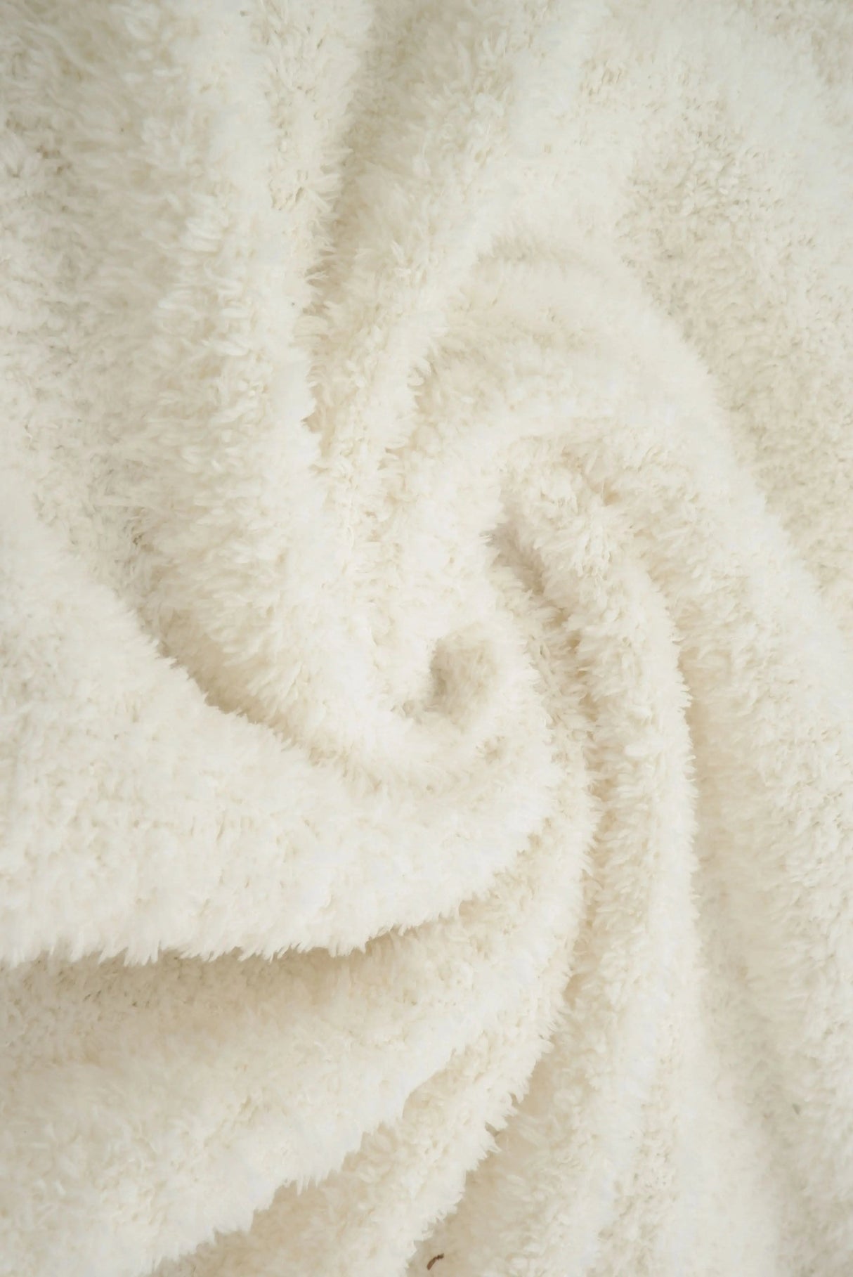 1 Yard Sweater Knit Fabric 58/60 Inch Wide Heavyweight Stretch Polyester Blend