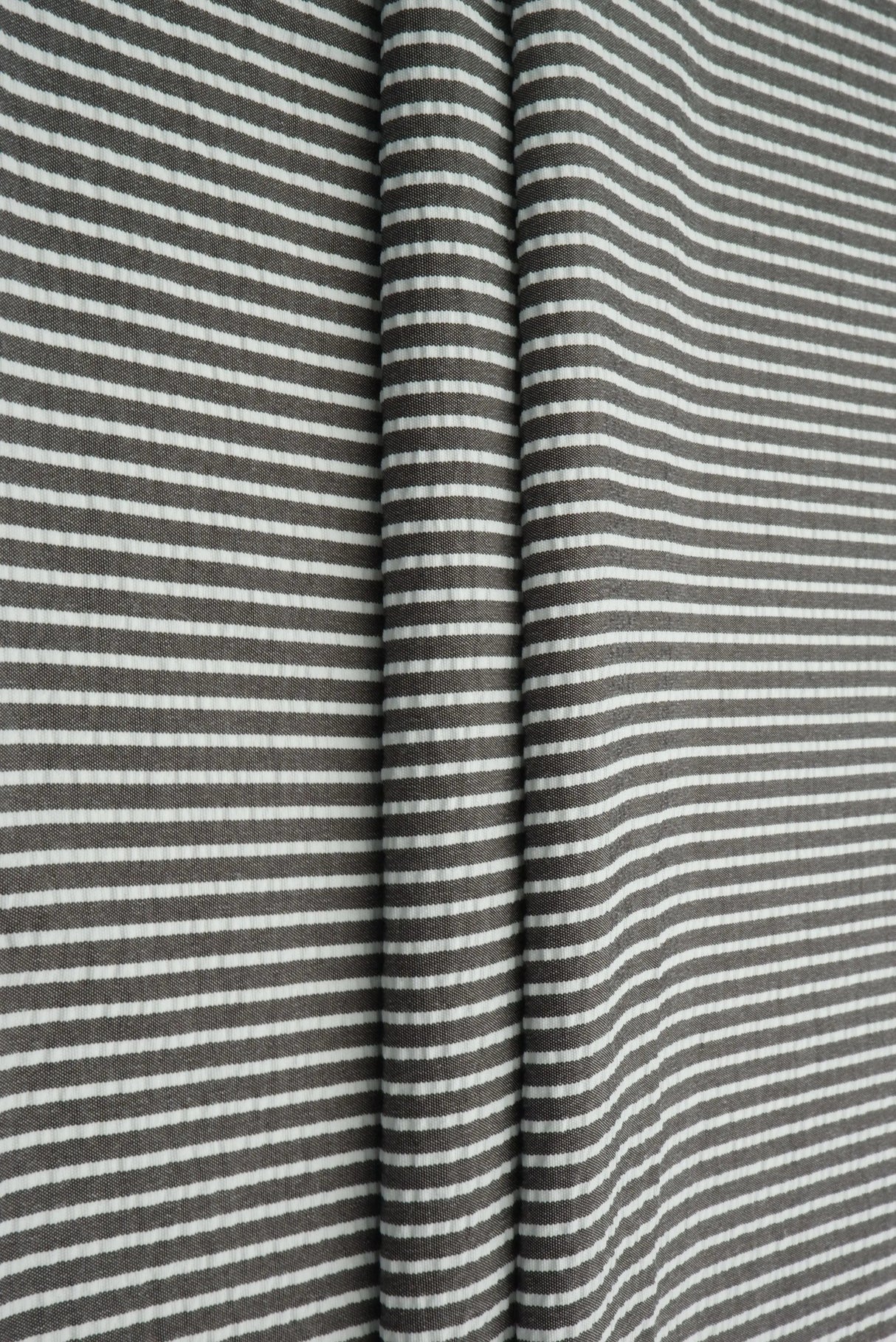 1 Yard Seersucker Stripe Fabric, 58/59'' Wide Polyester Rayon Blend