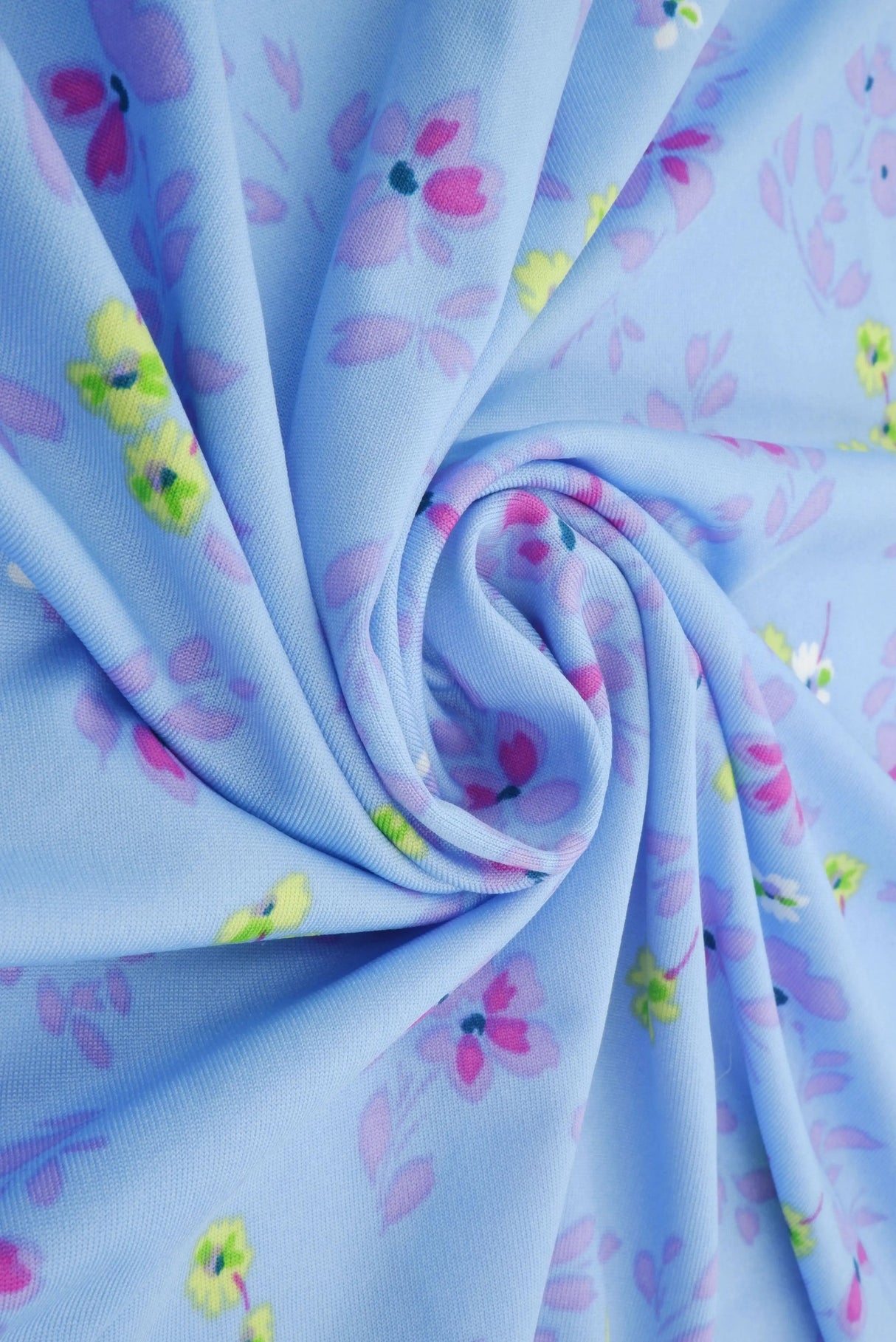 1 Yard DTY Floral Print Fabric 58/60 Inch Wide Soft Stretch Material for Dresses Tops & Crafts
