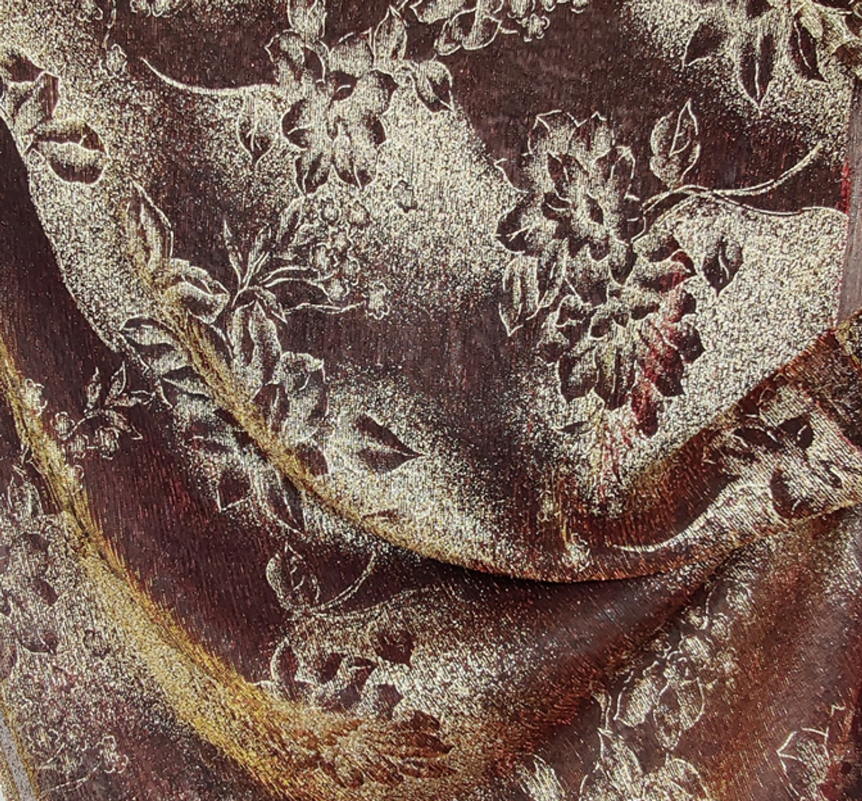 1 Yard Sheer Foil Mesh Fabric Red with Gold Sparkle, 56/58" Wide for Events, Fashion & Decorations