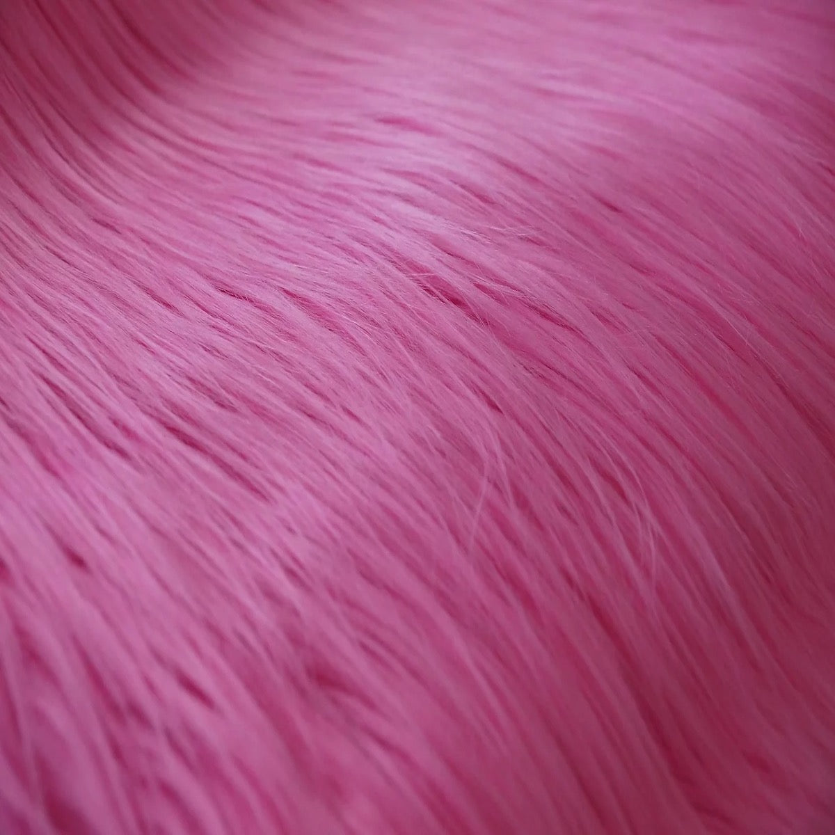 1 Yard Shaggy Long Pile Faux Fur Fabric 4" Pile