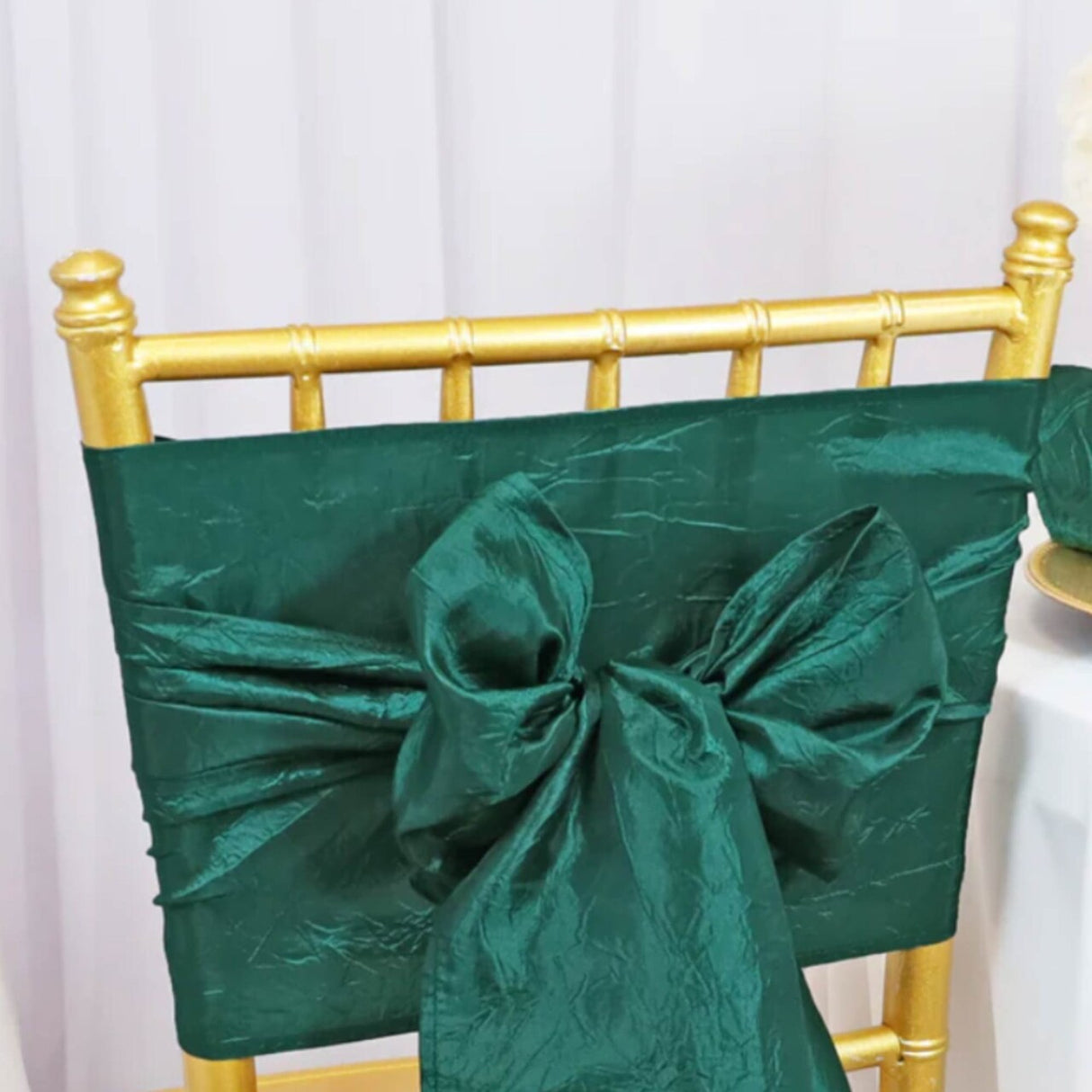 10 Pieces Hunter or Holly Green Crushed Taffeta Chair Sashes 9.5x108"