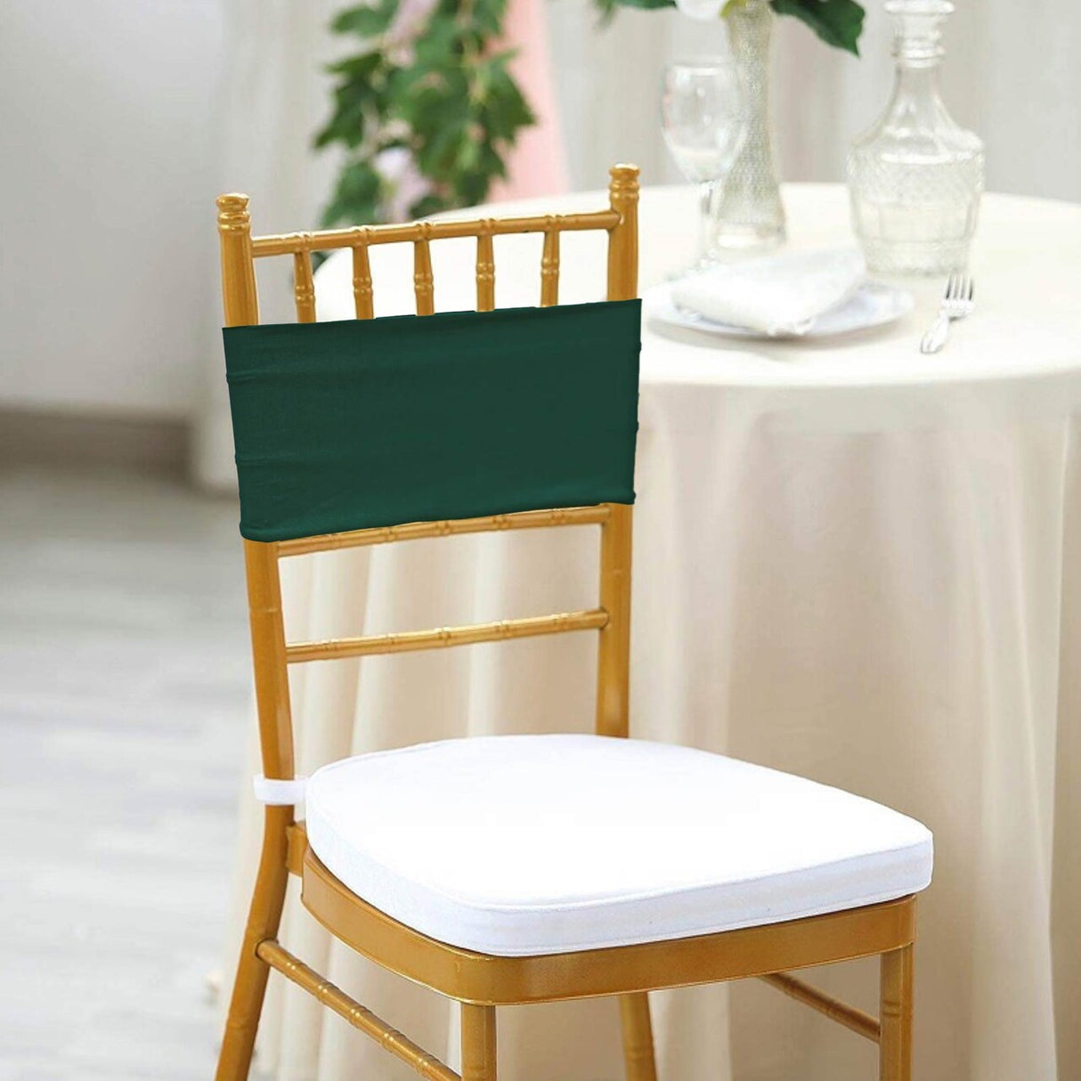 10 Pieces Hunter & Holly Green Spandex Chair Bands 7 x 13 Inches