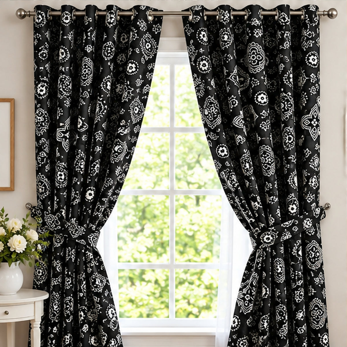 Paisley Bandanna Fabric Black Poly Cotton Print by the Yard Decor