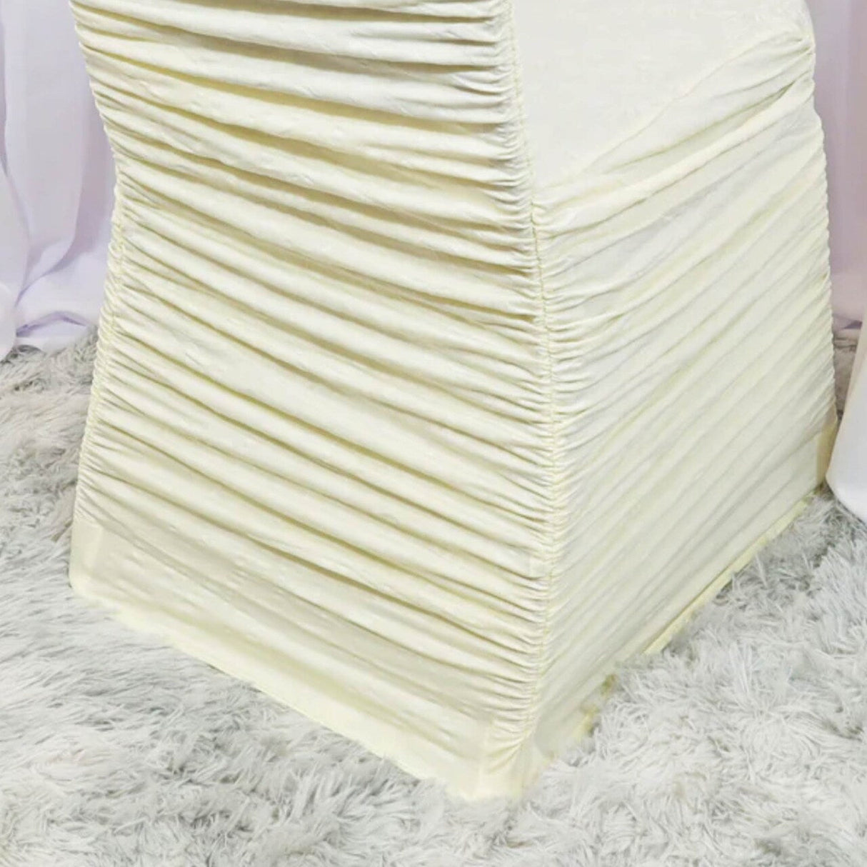 1 Piece Classic Rouge Embossed Spandex Chair Slipcover Ivory