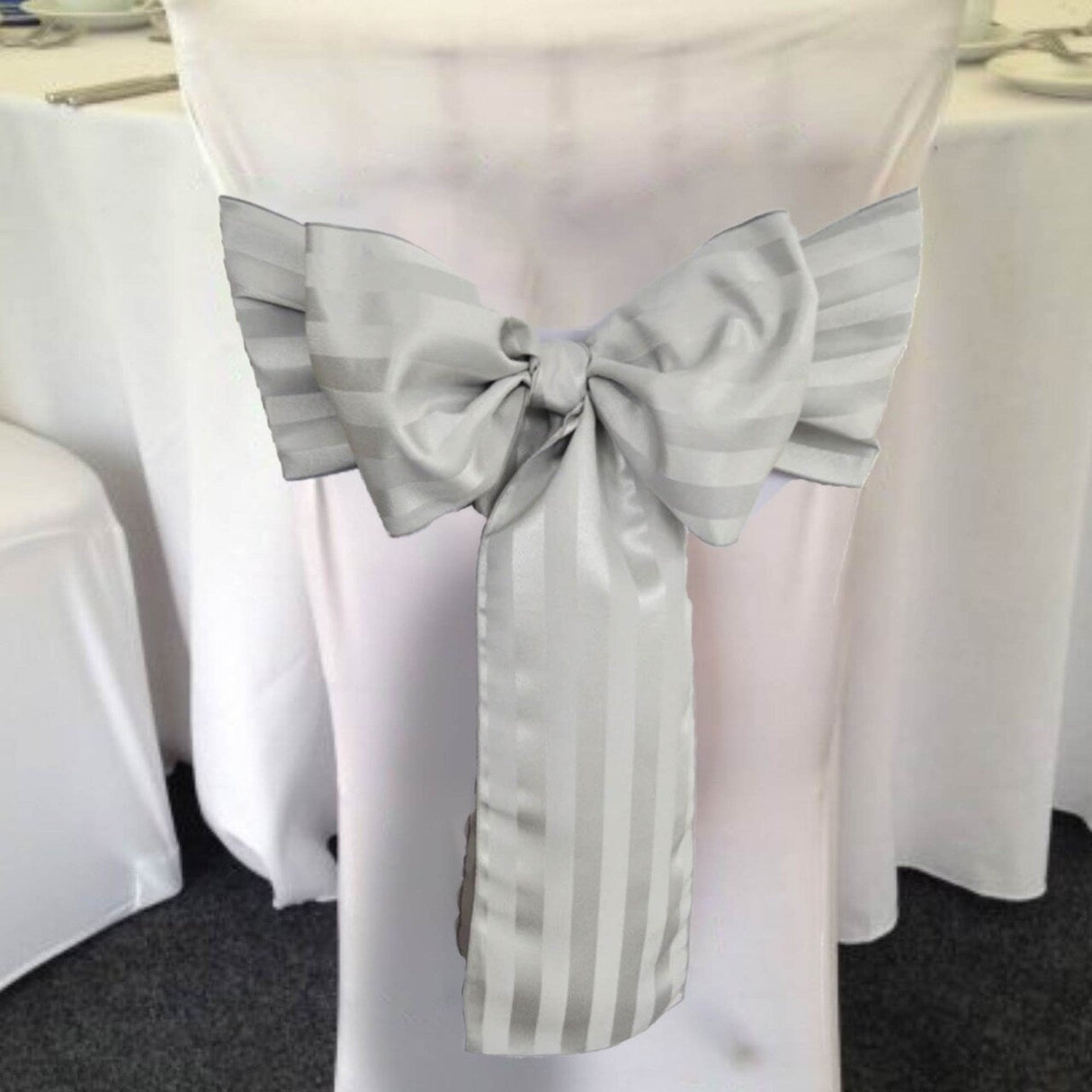 10 Pieces Silver Striped Jacquard Polyester Chair Sashes 7.5"x108" for Modern Events