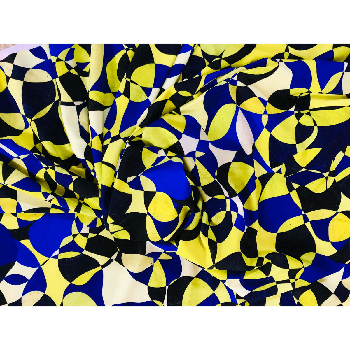 2 Yard Vibrant African Print Knit Stretch Fabric 58 Inch Width