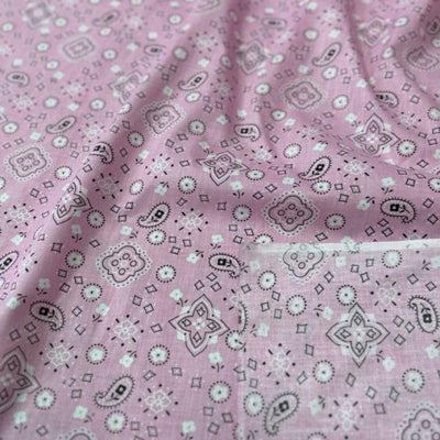 1 Yard Bandana Print Poly Cotton Fabric Durable Lightweight Apparel Material width