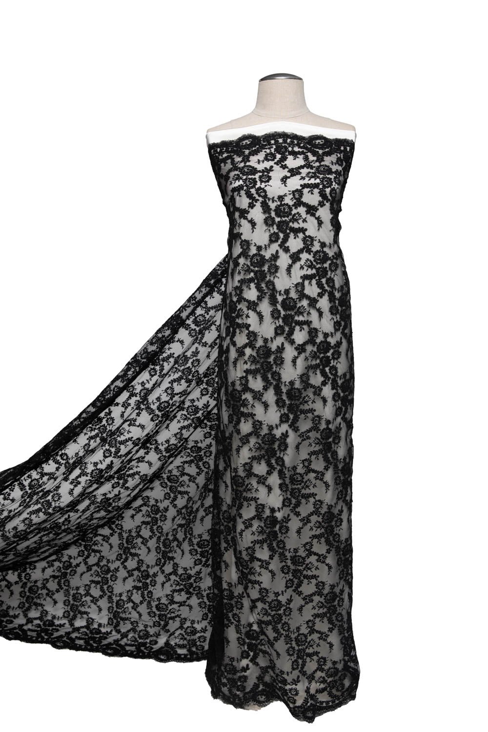 1 Yard Re-Embroidered Lace Fabric Cord Extravagant Floral Design Luxurious