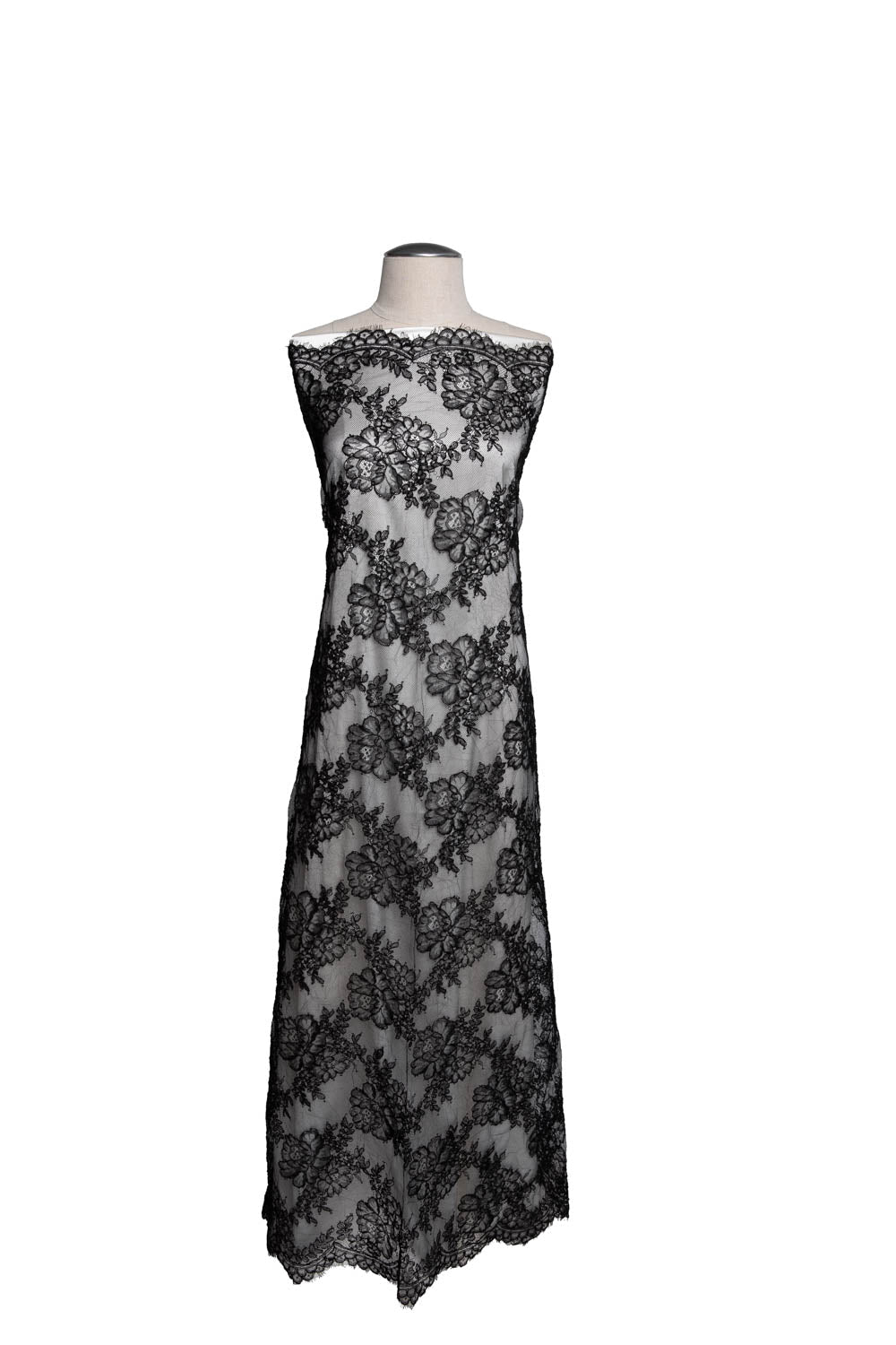 1 Yard Luxurious Corded Chantilly Lace Fabric with Floral Pattern 54" Wide