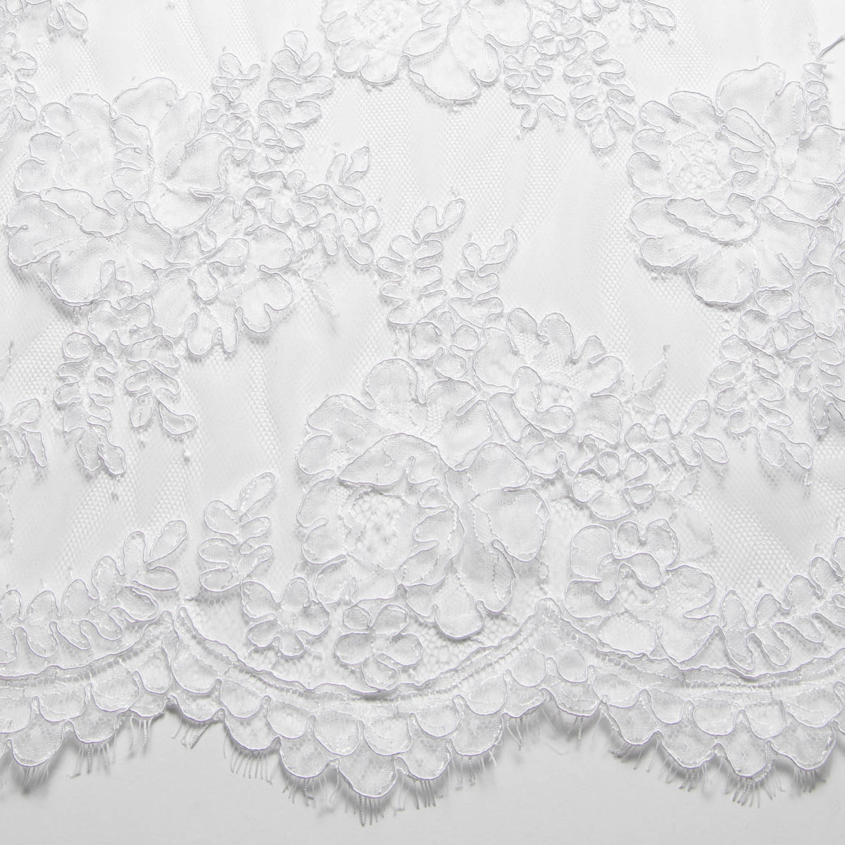 1 Yard Luxurious Corded Chantilly Lace Fabric with Floral Pattern 54" Wide