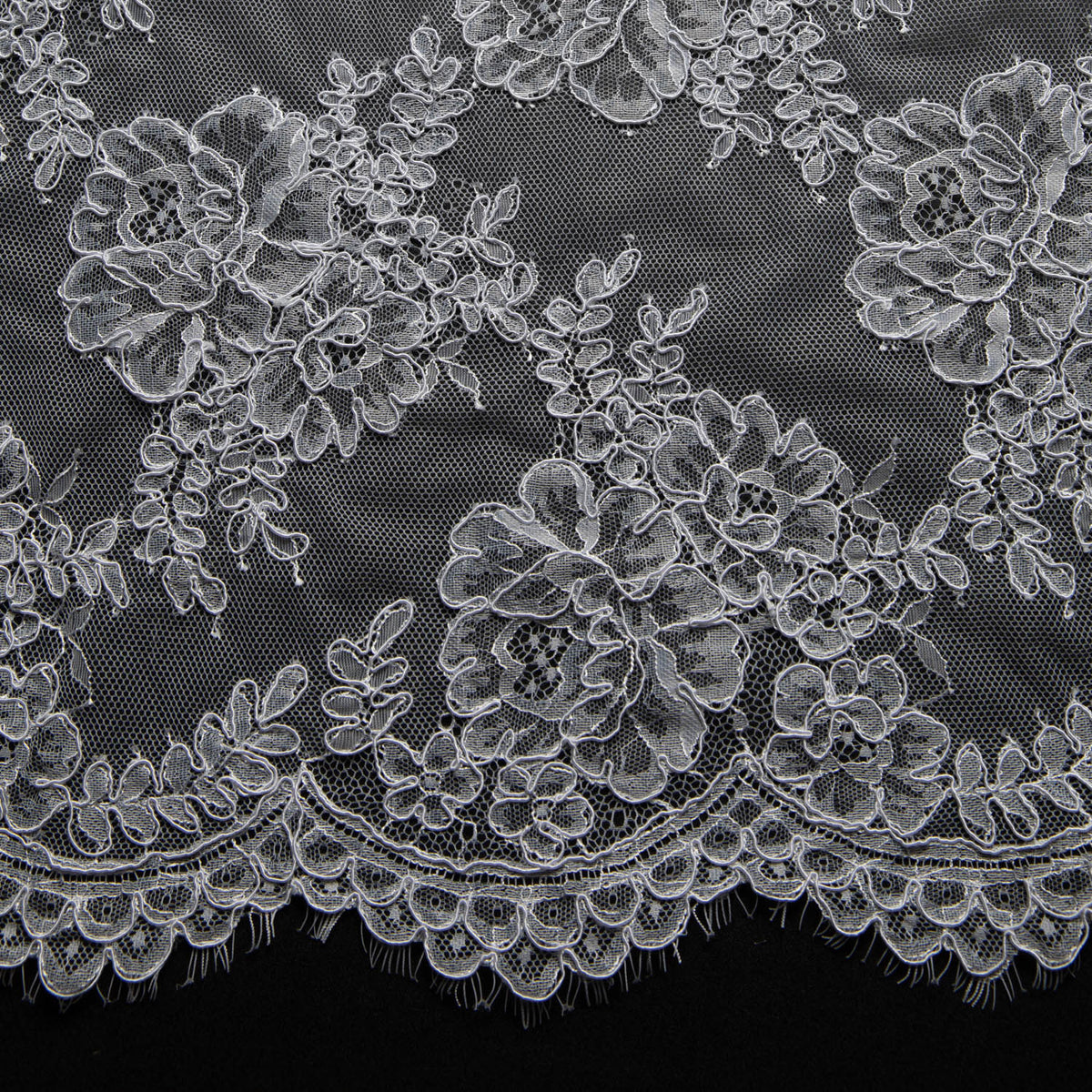1 Yard Luxurious Corded Chantilly Lace Fabric with Floral Pattern 54" Wide