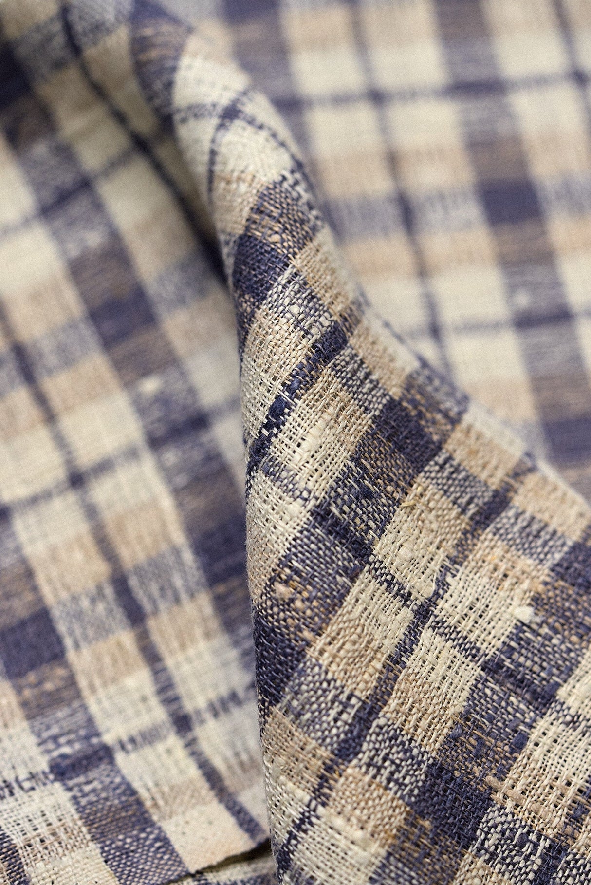 1 Yard Dusk Pure Linen Rustic Plaid 3-Tone Mesh Fabric Midweight 60 Inch Width