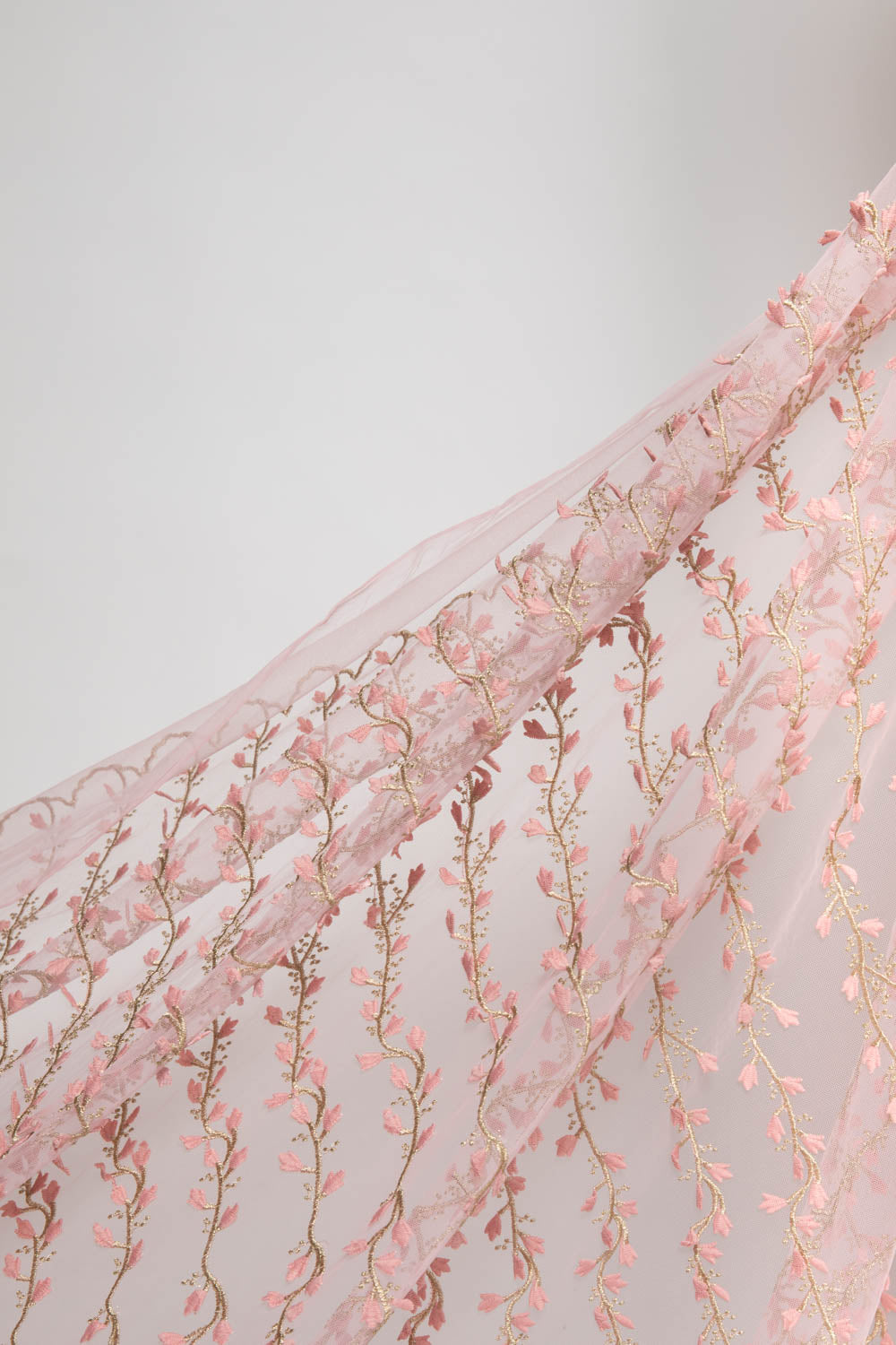 1 Yard Embroidery 3D Tulle Lace Fabric Wide 52/54? Embroidered Appliqué