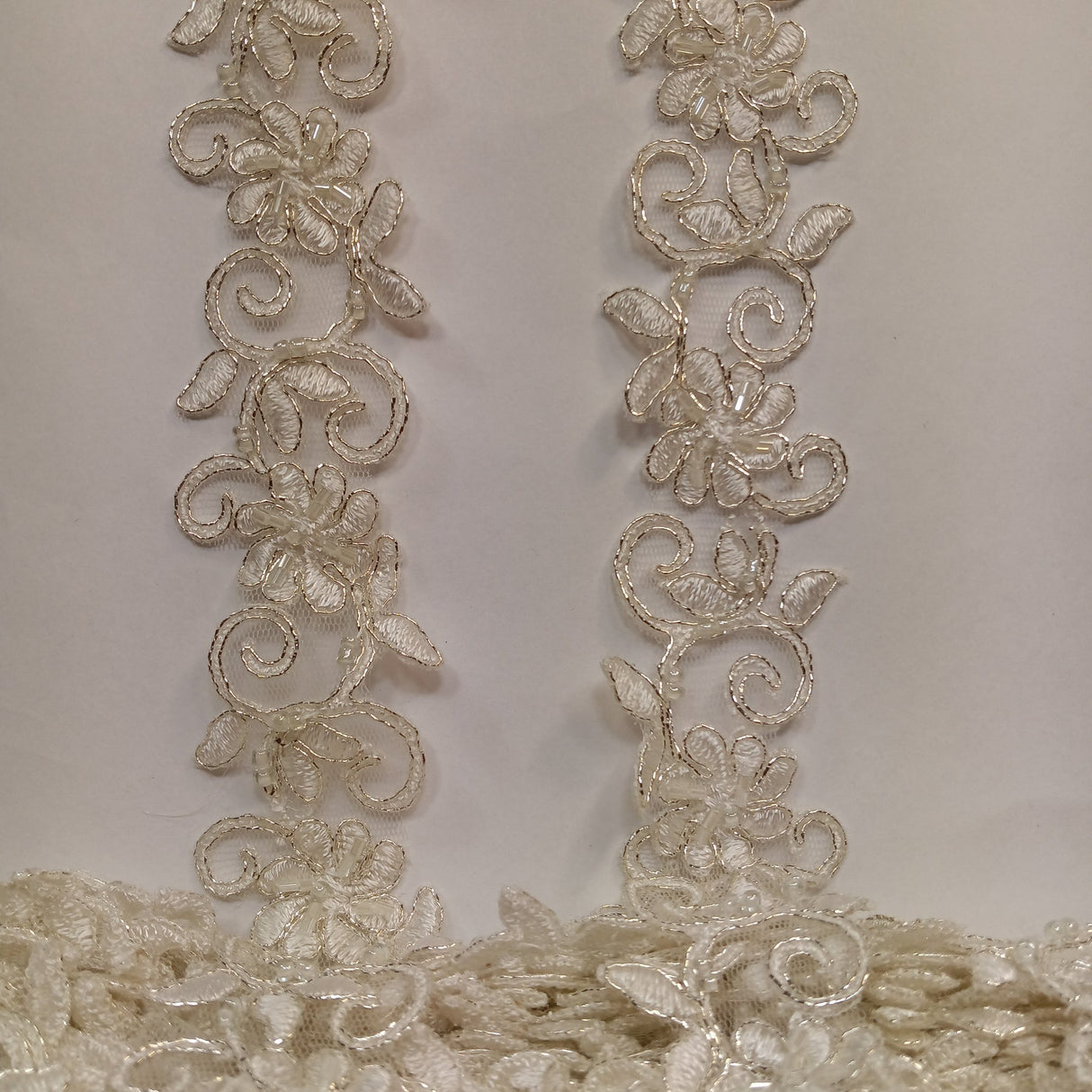 1 Yard Luxurious Beaded Corded Lace Trimming Embroidered Polyester Organza for Dresses 1.5 Inch Width