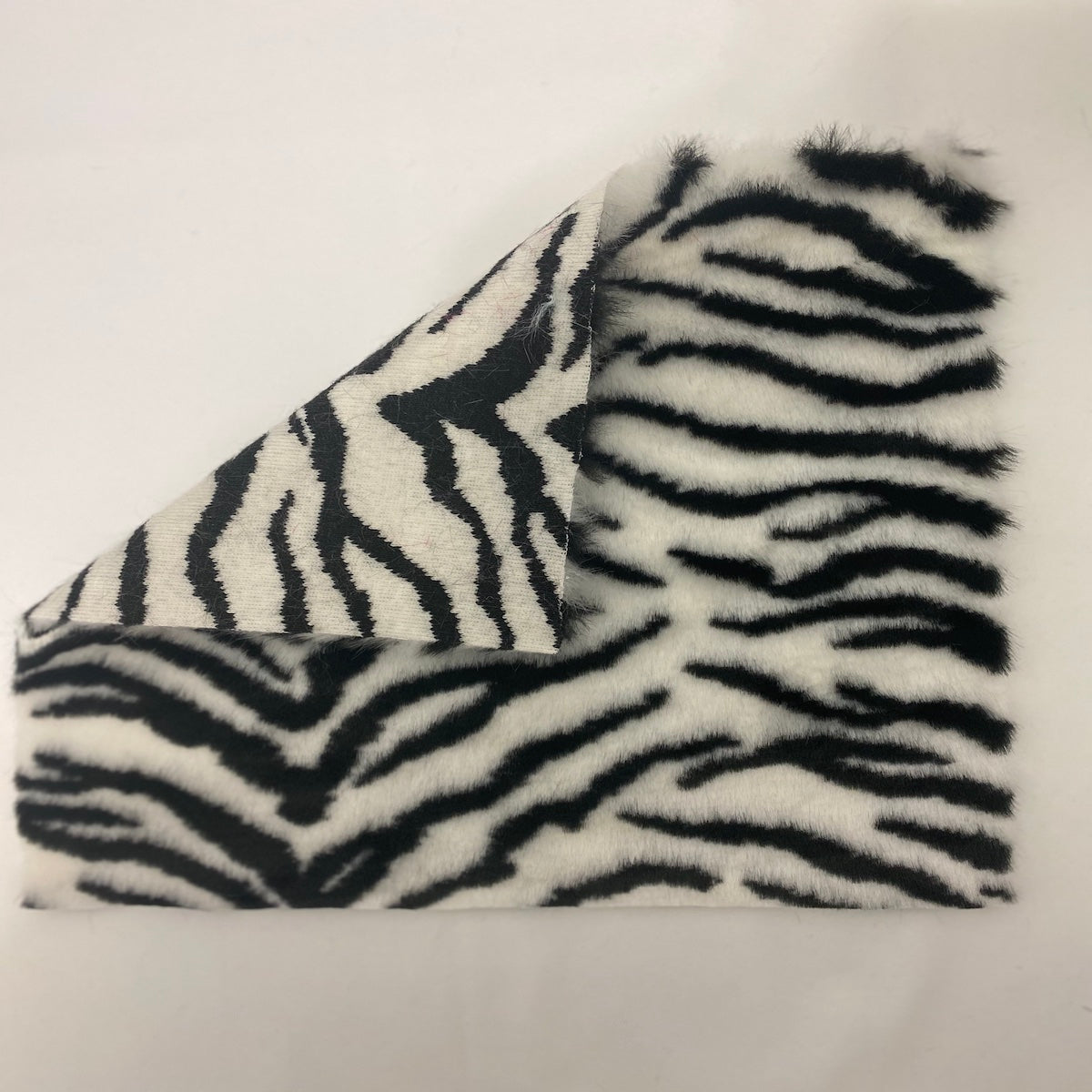 1 Yard White Black Tiger Luxe Plush Faux Fur Fabric 100% Polyester