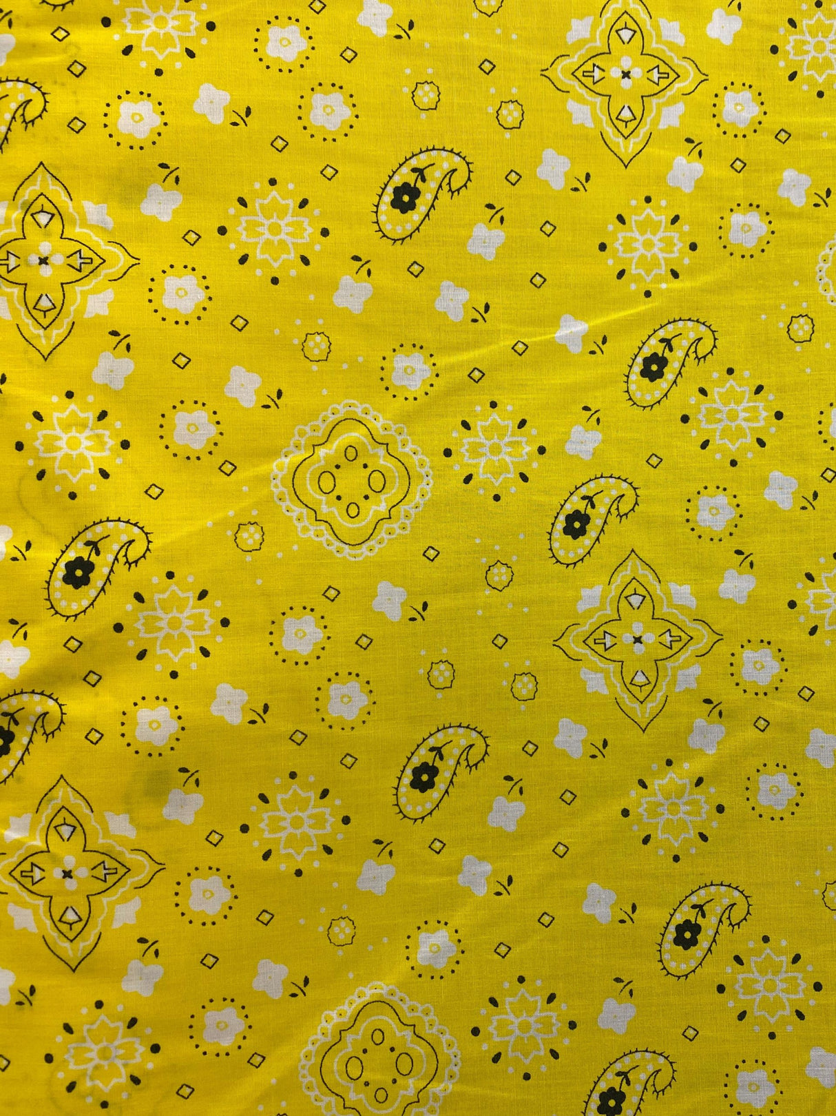 1 Yard Bright Yellow Paisley Print Poly Cotton Blend Fabric 59/60 Inch Wide
