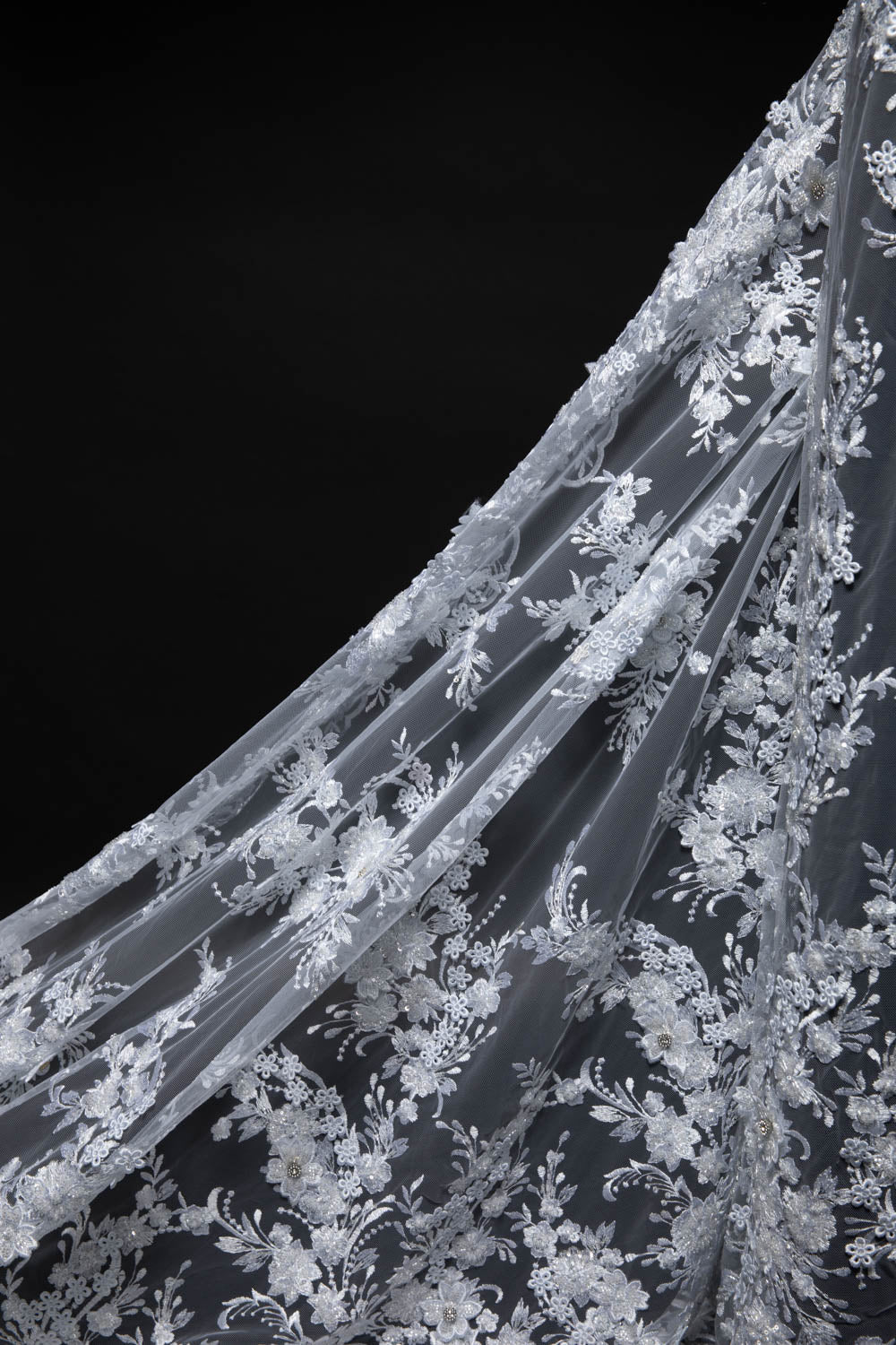 1 Yard Exquisite Embroidered Tulle Lace with Applique and 3D Design Fabric 52" Wide