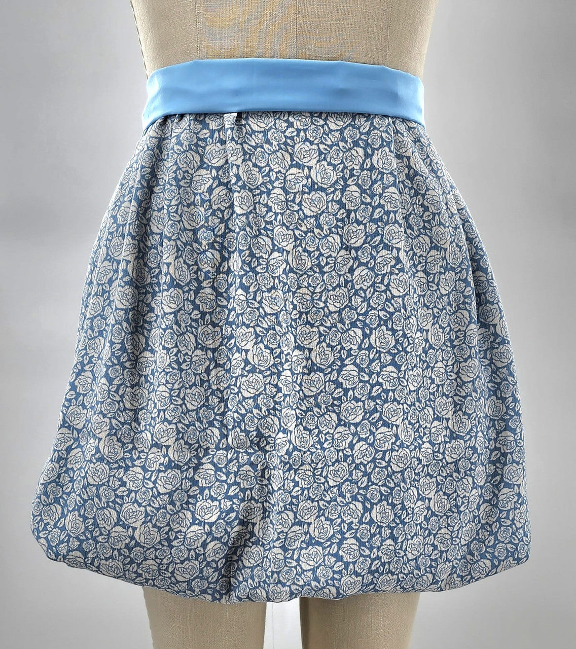 1Yard Sand Rayon Crinkle Fabric For Dresses Skirts Blouses Sewing Projects Drapes Width 50/52"