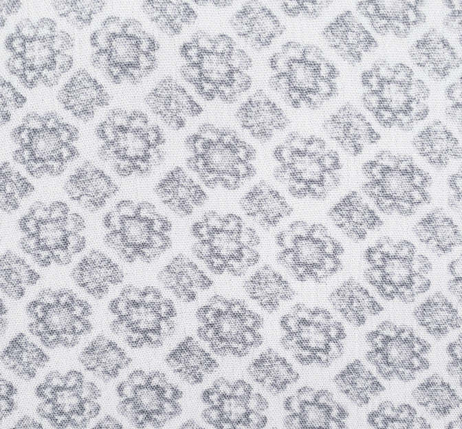 Rayon Crinkle 1D1229 100 Percent Rayon Fabric - Off White/Gray Crinkle Texture, 50/52" Width (1 Yard)