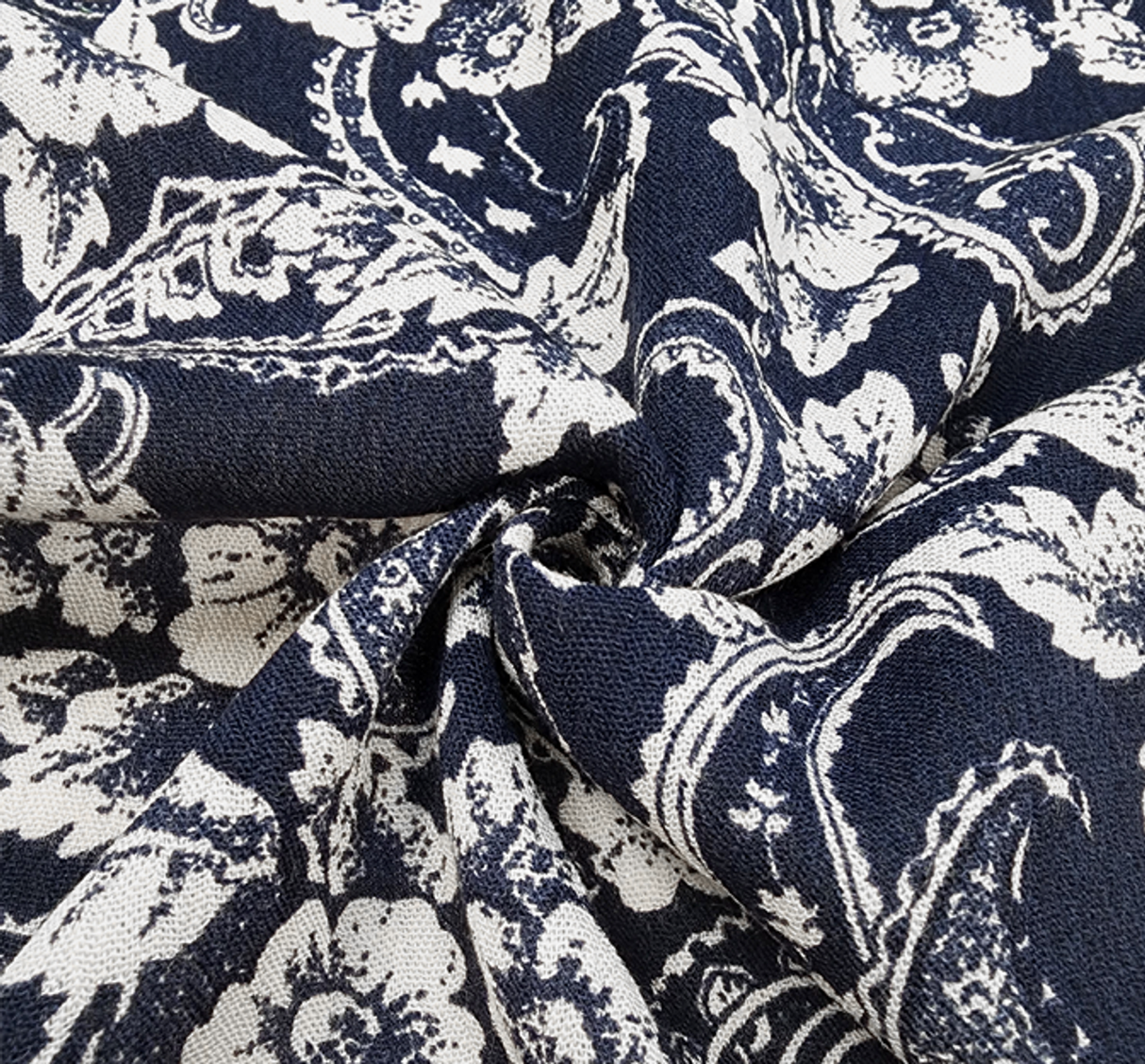 1 Yard Navy Rayon Crinkle Fabric For Dresses Blouses Skirts Lightweight Apparel 50/52" Width