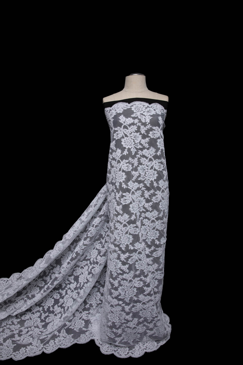 1 Yard Re-Embroidery Lace Fabric Cord Glorious Design Luxurious Texture 52/54" Wide