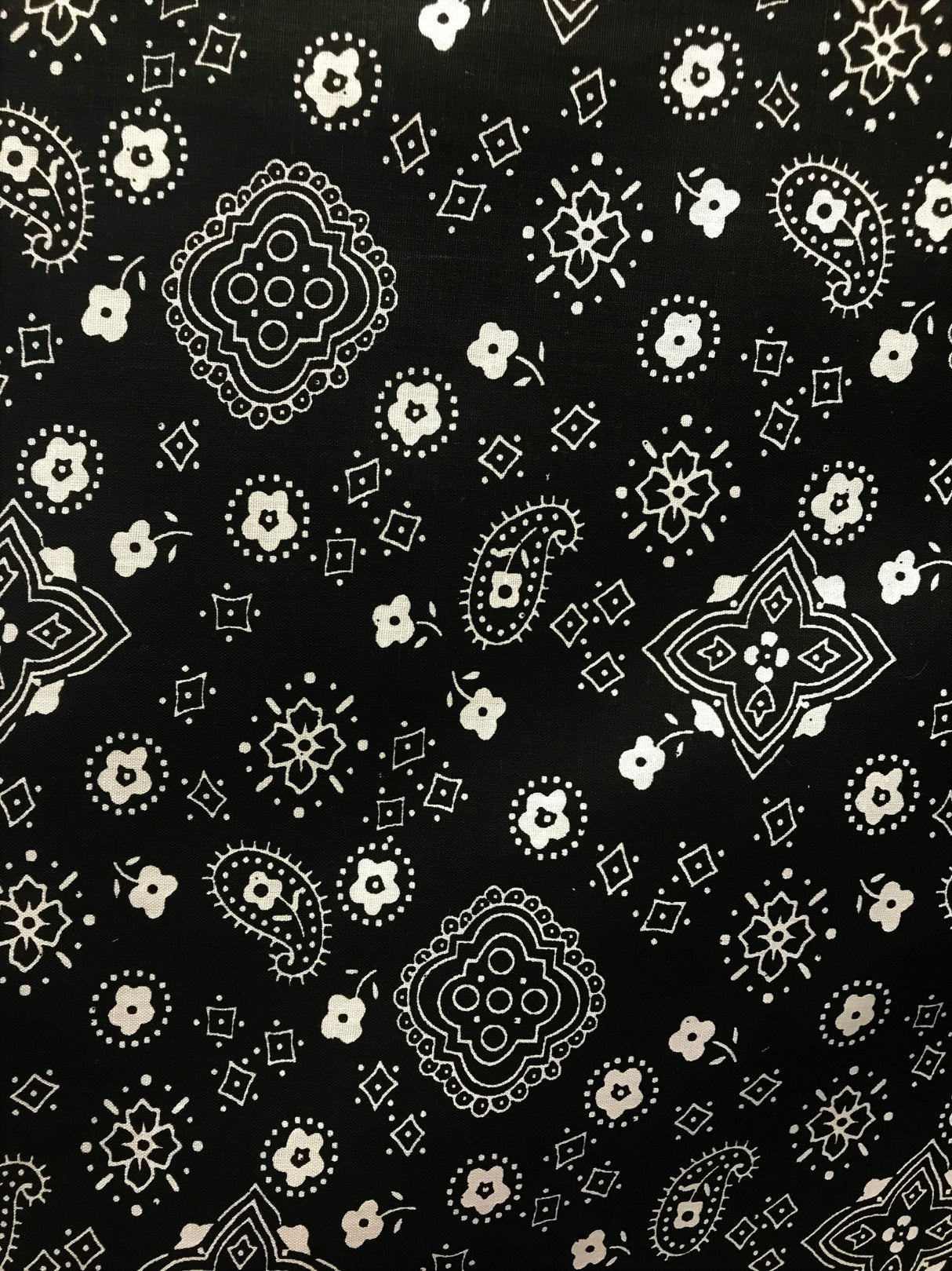 1 Yard Black Poly Cotton Fabric with Paisley Bandanna Pattern 59/60 Inches Wide
