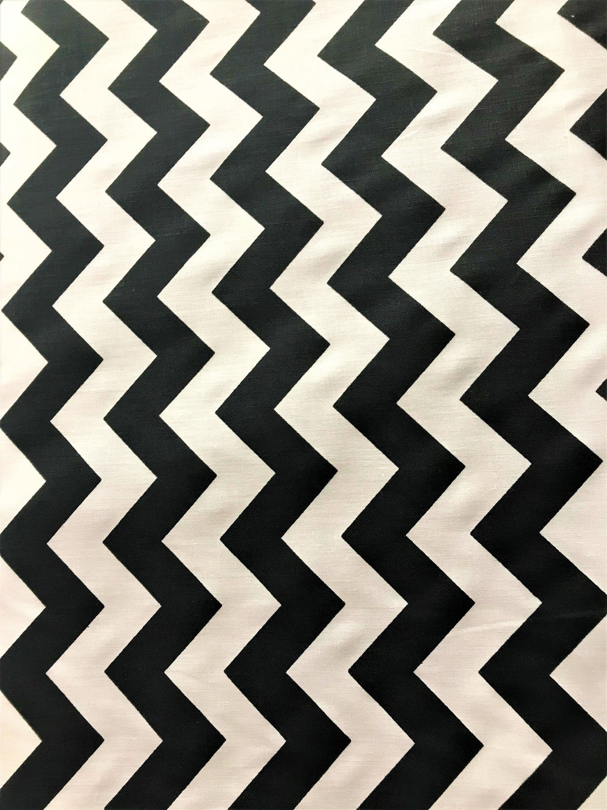 1" Chevron Black Poly Cotton Fabric - Black Chevron, 59/60" Width (1 Yard)