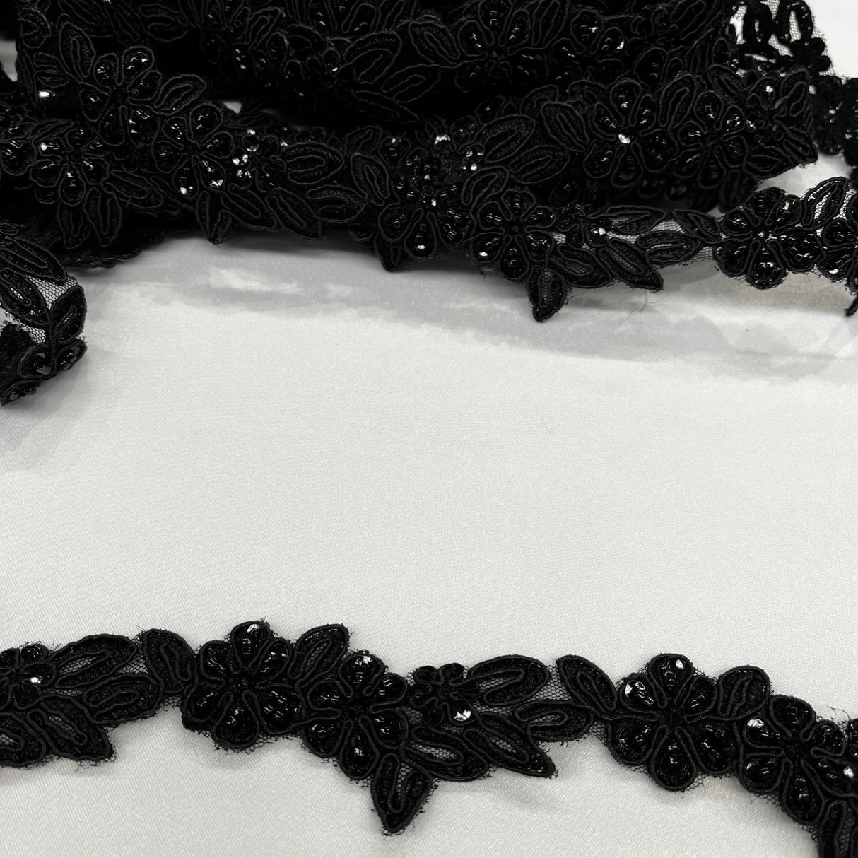 1 Yard Beautiful Beaded Corded Lace Trimming Embroidered Polyester Net Mesh for Dresses 1.5 Inch Width