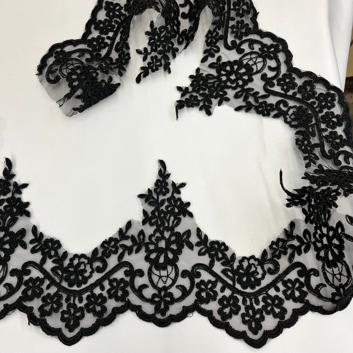 1 Yard Corded Lace Trim 6" Wide 100% Polyester Net Mesh for Gowns & Costumes