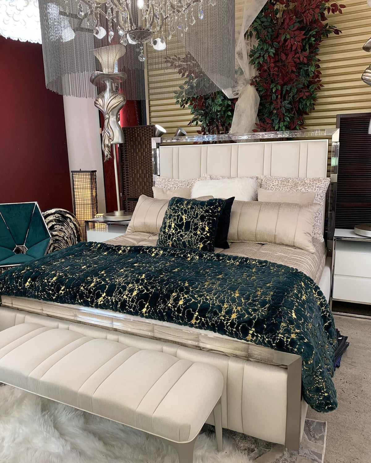 Golden/Silver Metallic Faux Fur Blanket Luxurious Soft Coverlet & Quilt for Cal King & Eastern King Beds