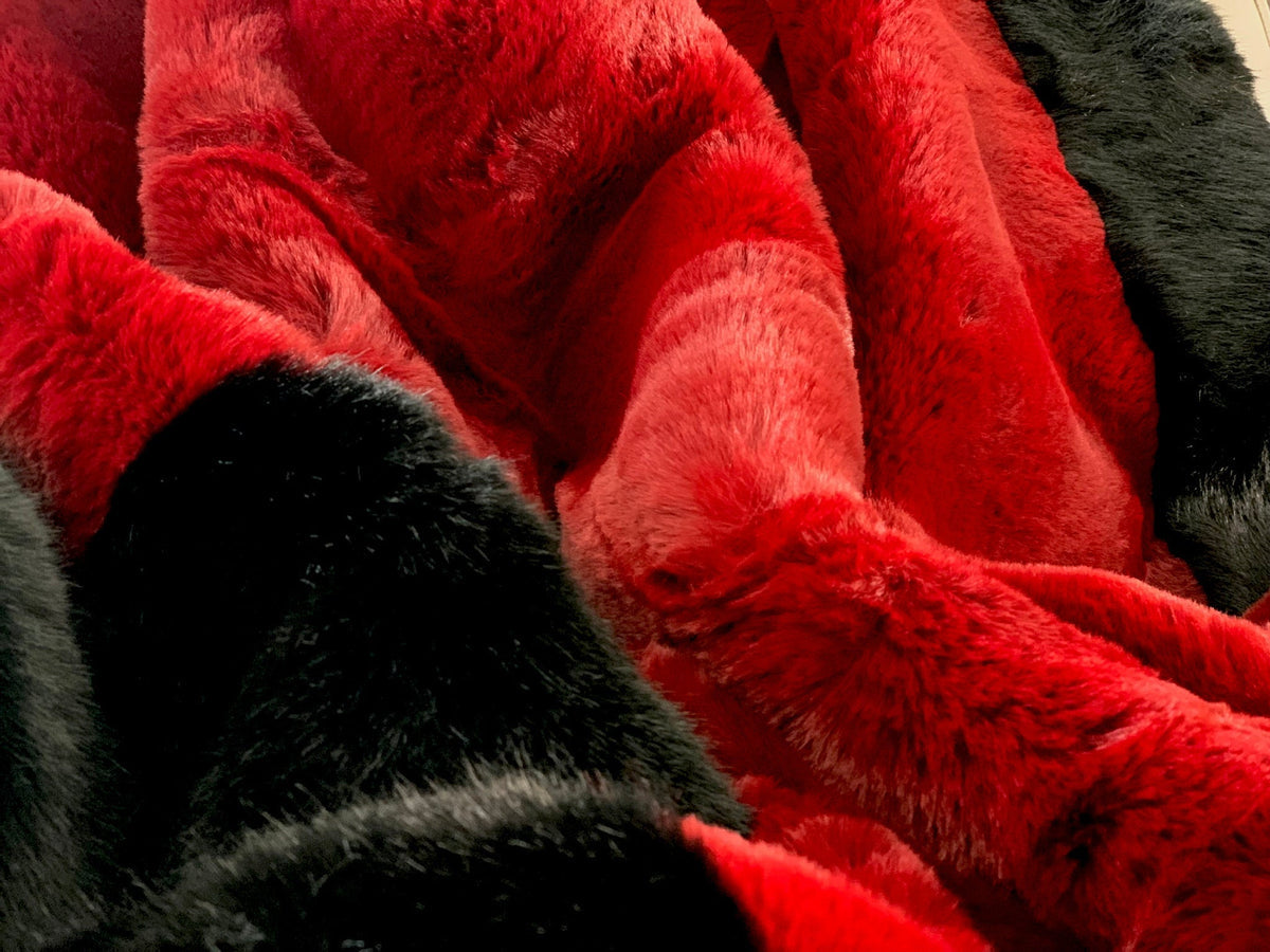 Chinchilla Rabbit Faux Fur Luxurious Pile Fabric for Throws & Blankets