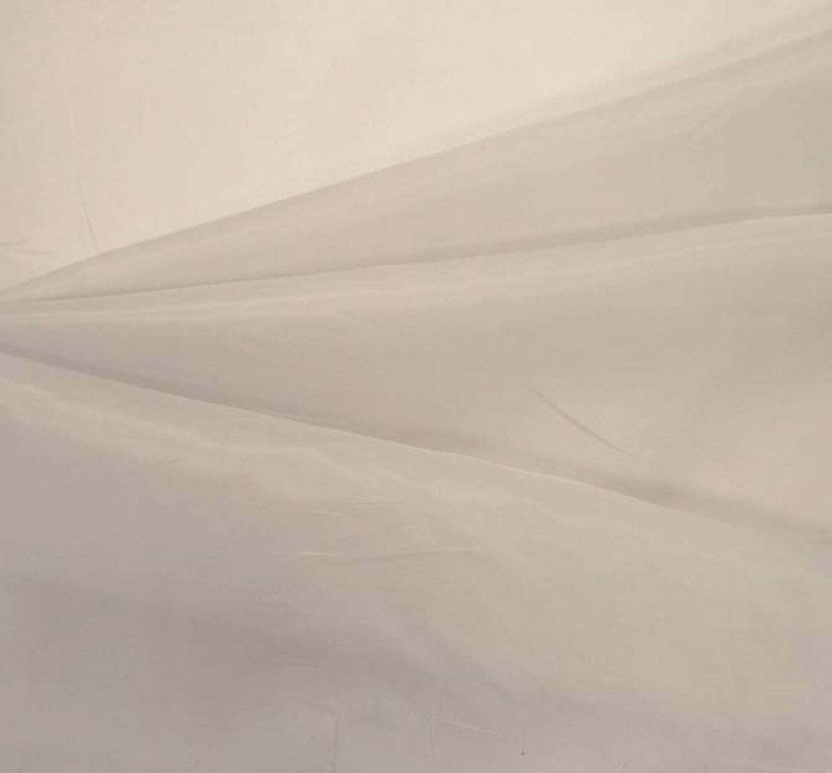 1 Yard Smooth Lilac Taffeta Lining Fabric 58/60" Wide 100% Polyester