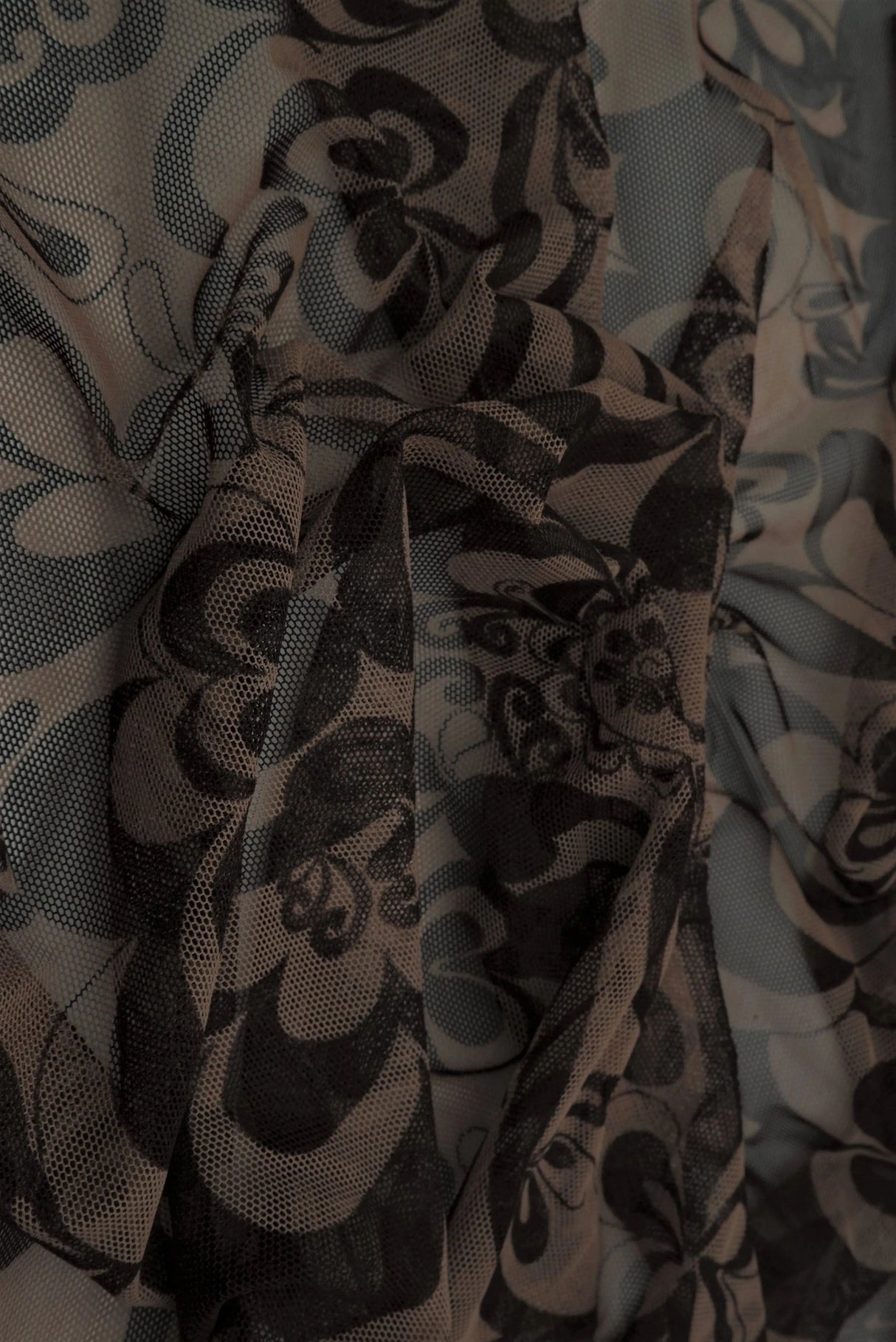 1 Yard Polyester Spandex 80 GSM Mesh Fabric Floral Big Flower Print Lightweight Stretch 54" Width