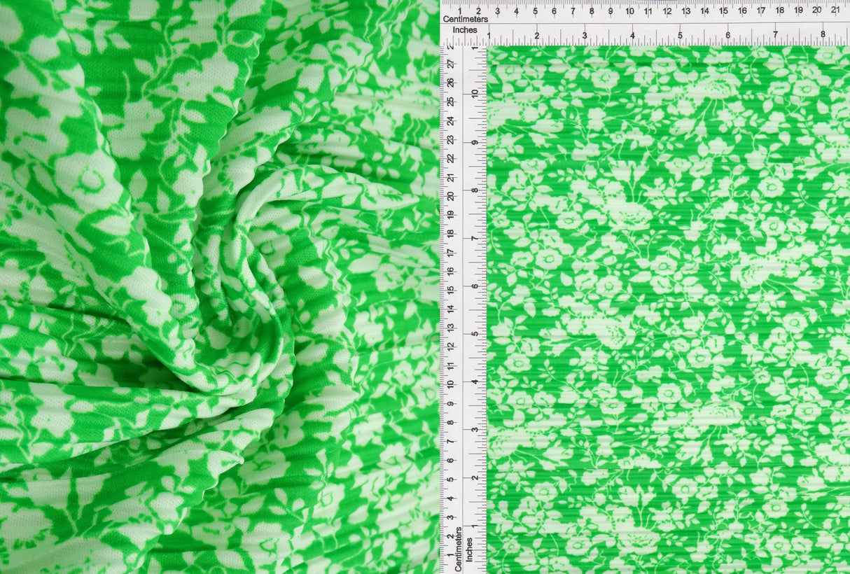1 Yard Pleated Bodre Interlock Knit Fabric Ditsy Floral Print 57/58 Inches Wide