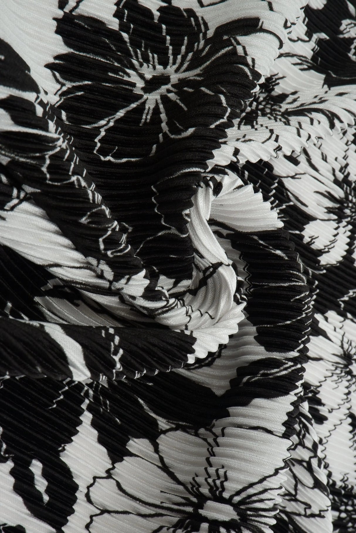 1 Yard Bodre Interlock Pleated Flower Print Knit Fabric 150 GSM, 58/59'' Wide 100% Polyester