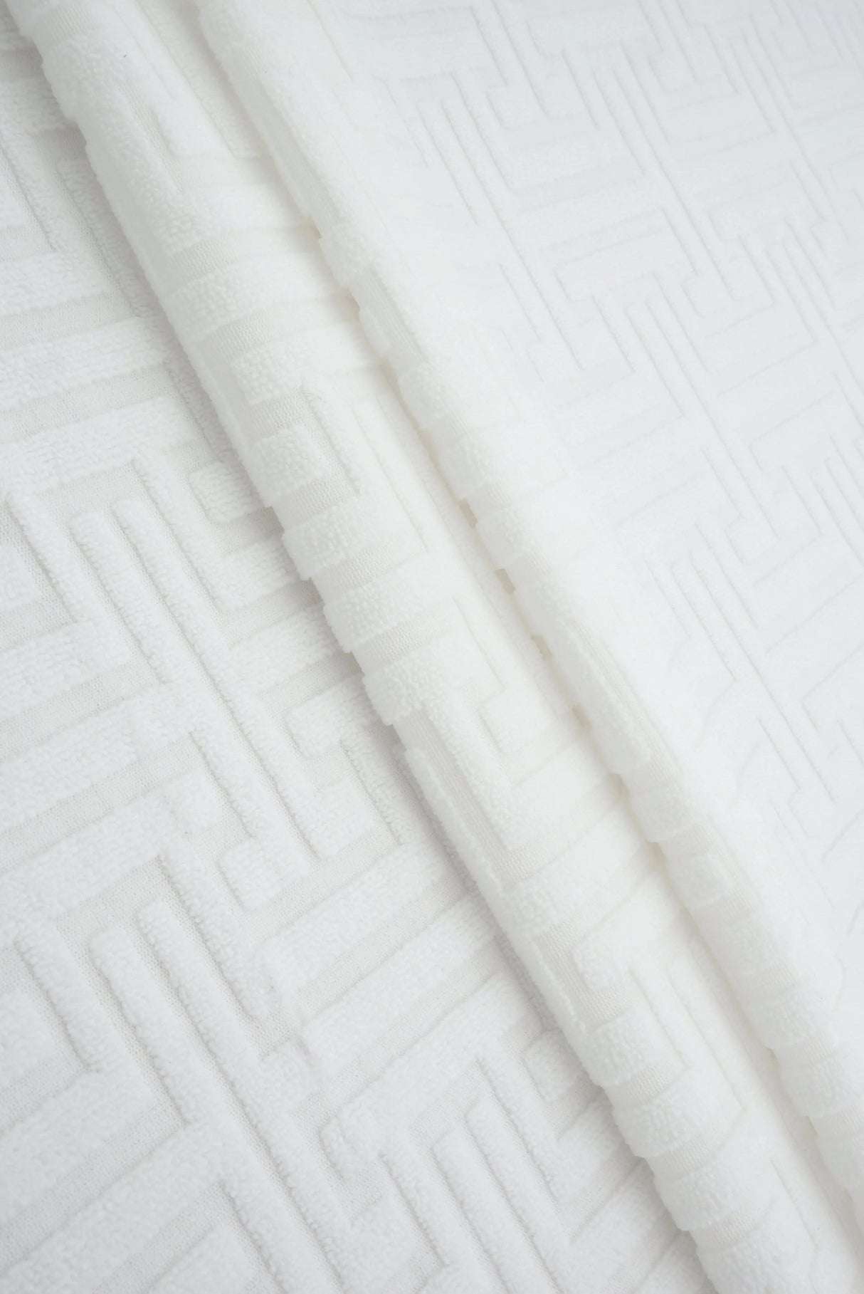 1 Yard Geo Towel Jacquard Fabric Stretch Polyester Spandex 58/59 Inches Wide