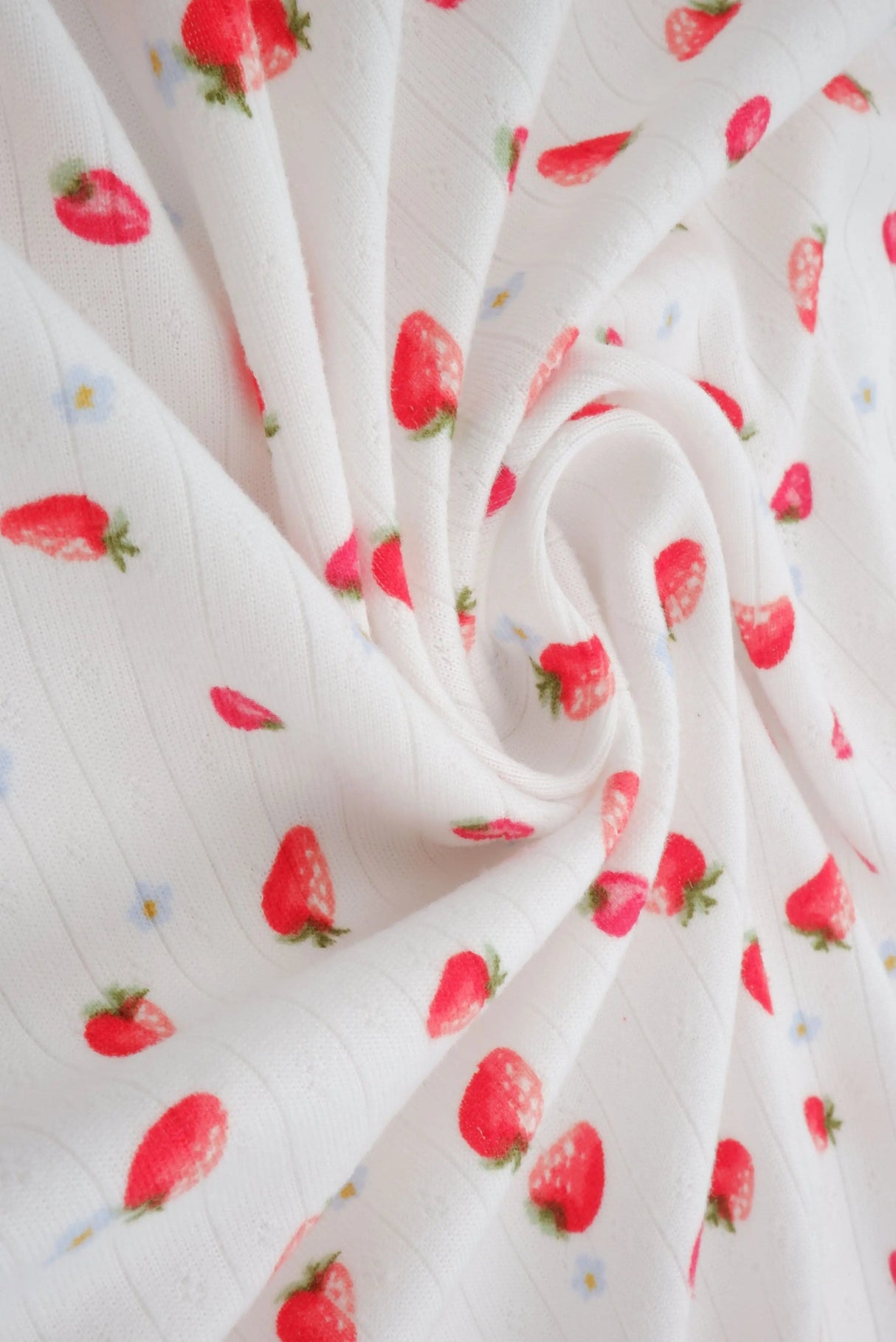 1 Yard 93% Polyester 7% Spandex Cotton-Style Pointelle Strawberry Print Fabric 58/60" Width