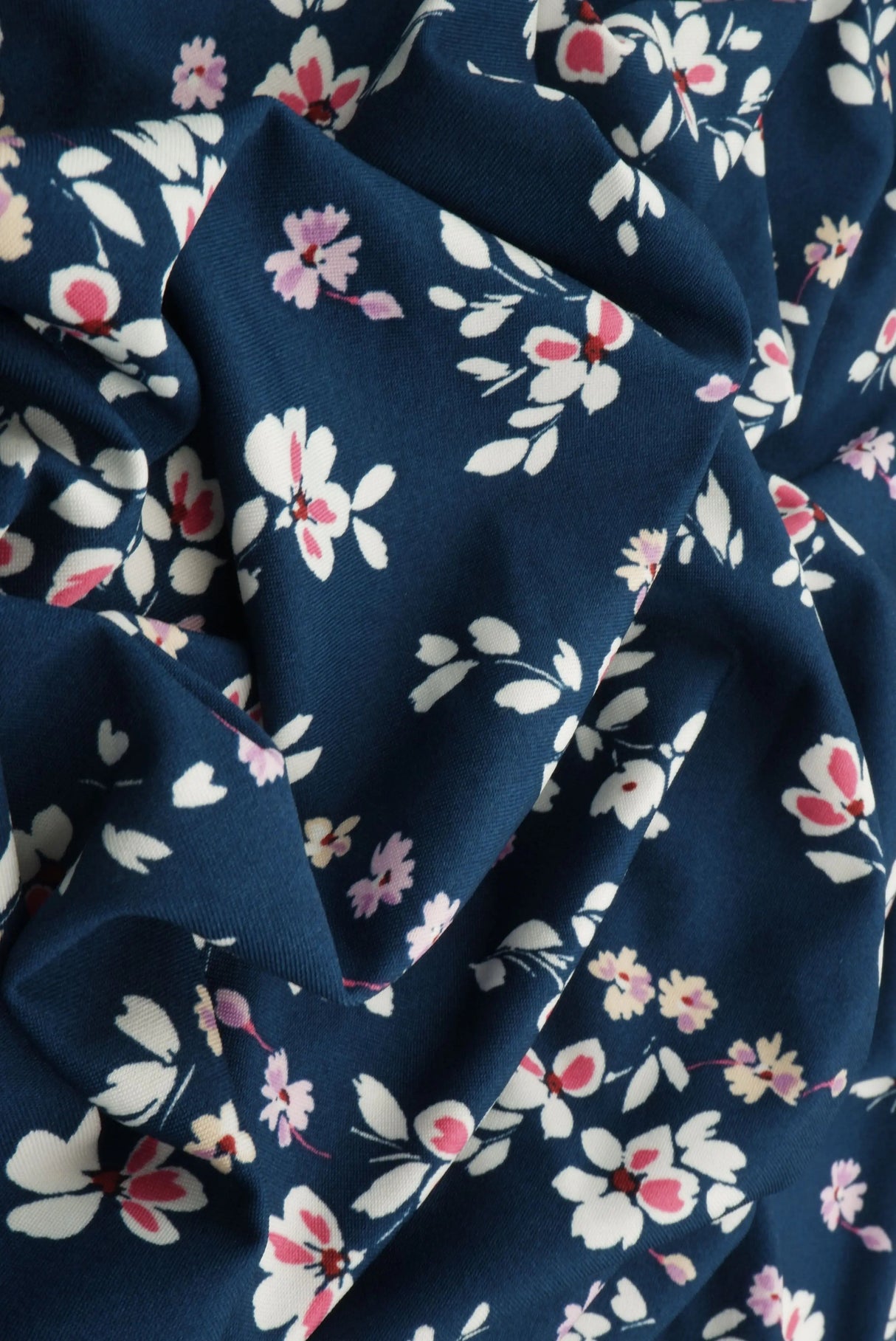 1 Yard DTY Floral Print Fabric 58/60 Inch Wide Soft Stretch Material for Dresses Tops & Crafts