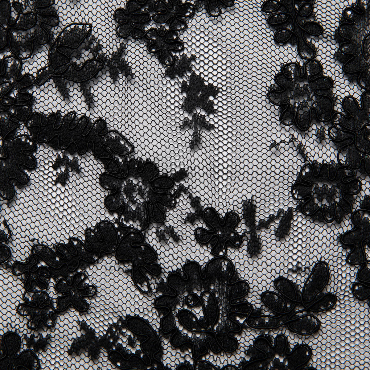 1 Yard Re-Embroidered Lace Fabric Cord Extravagant Floral Design Luxurious