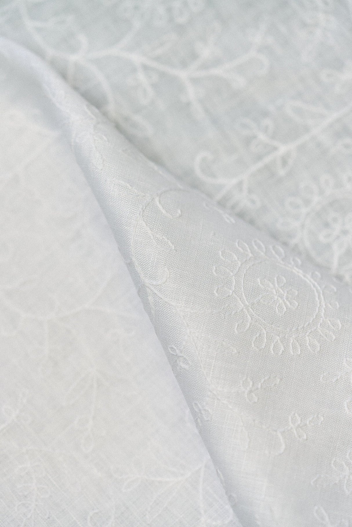 1 Yard White Pure Linen Tile Flower Embroidered Premium Decor Fabric 54" Width