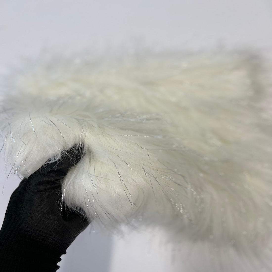 1 Yard 60" Sparkly Tinsel Faux Fur Fabric Shaggy Long Pile Glitter Fur for Costumes & Crafts