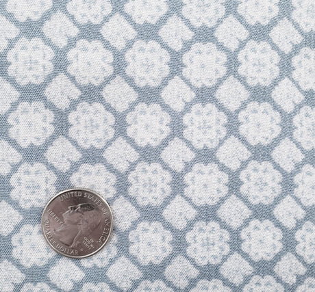 1 Yard Rayon Crinkle Blue/Off White Woven Fabric, 50/52? Wide 100% Rayon
