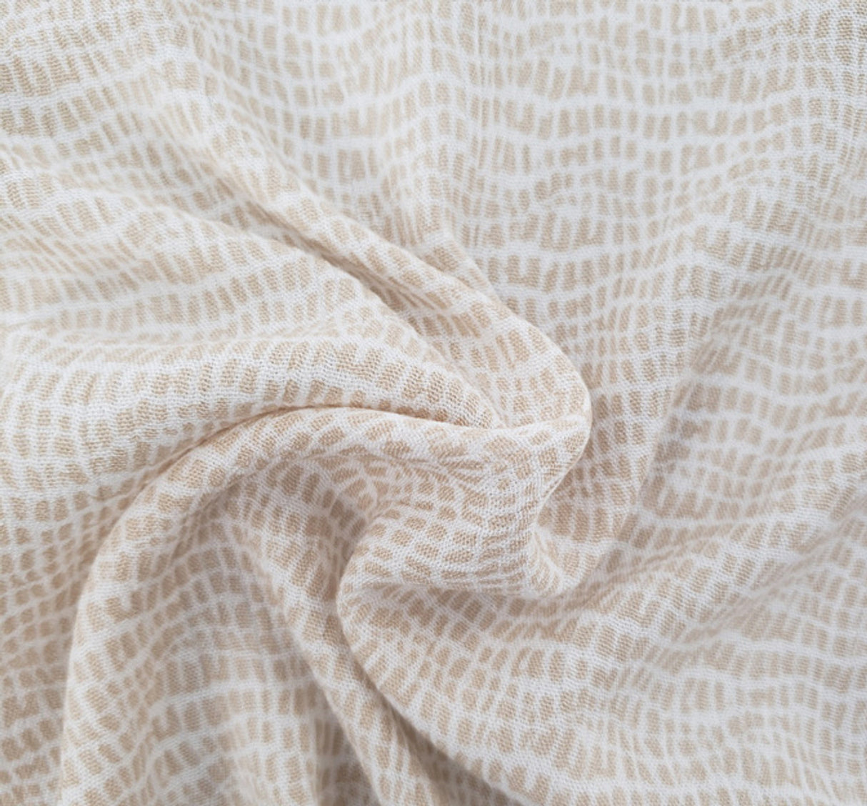 1 Yard Rayon Crinkle Beige Woven Fabric, 50/52? Wide 100% Rayon