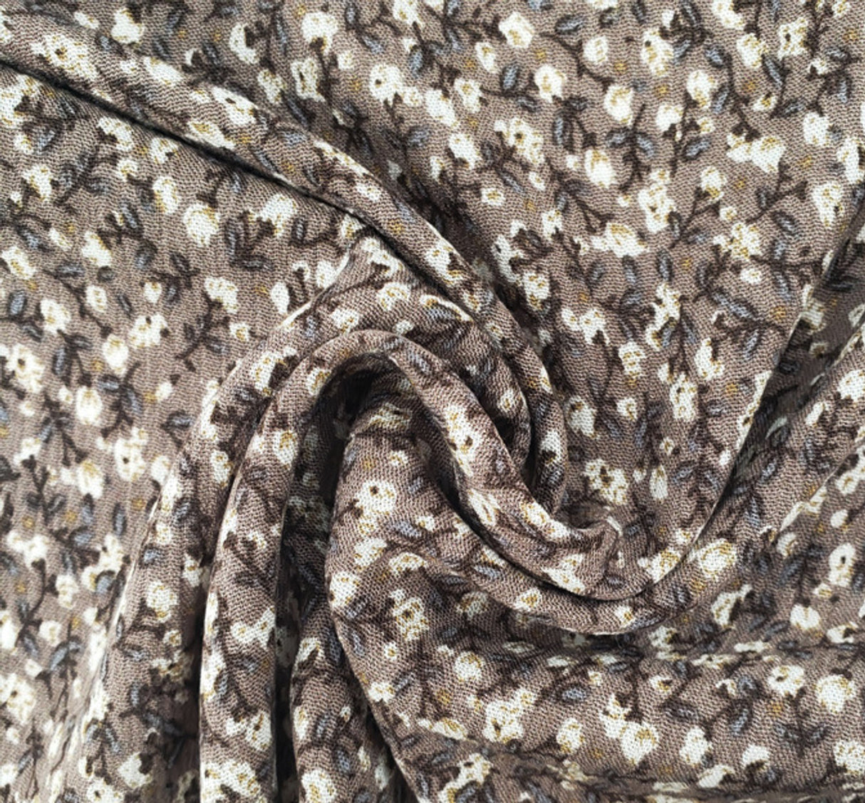 1 Yard Mocha Rayon Crepon Fabric Lightweight Woven Textured Pleated Apparel Width 50/52"